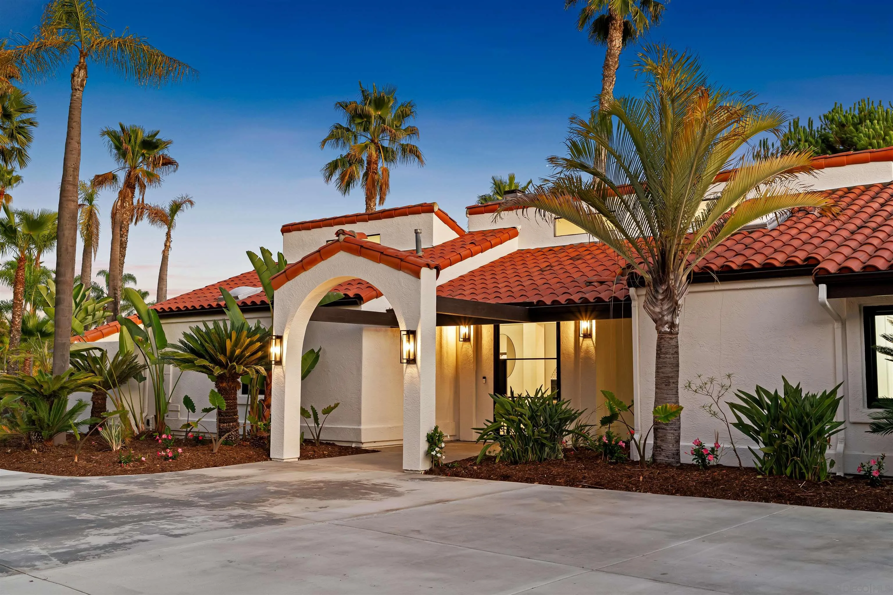 https://cdn.realtyfeed.com/cdn/127/250042647/60446f8700135f7724d2a27055f349ed.webp
