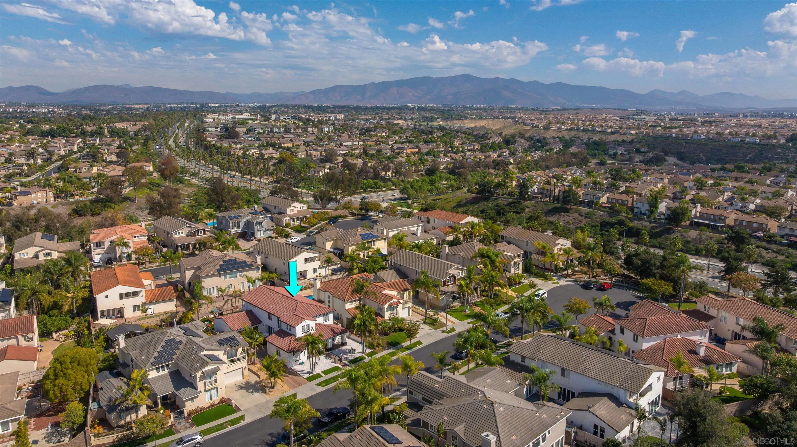 https://cdn.realtyfeed.com/cdn/127/250042657/d14449fa592963f73a319041f75ae41c.webp