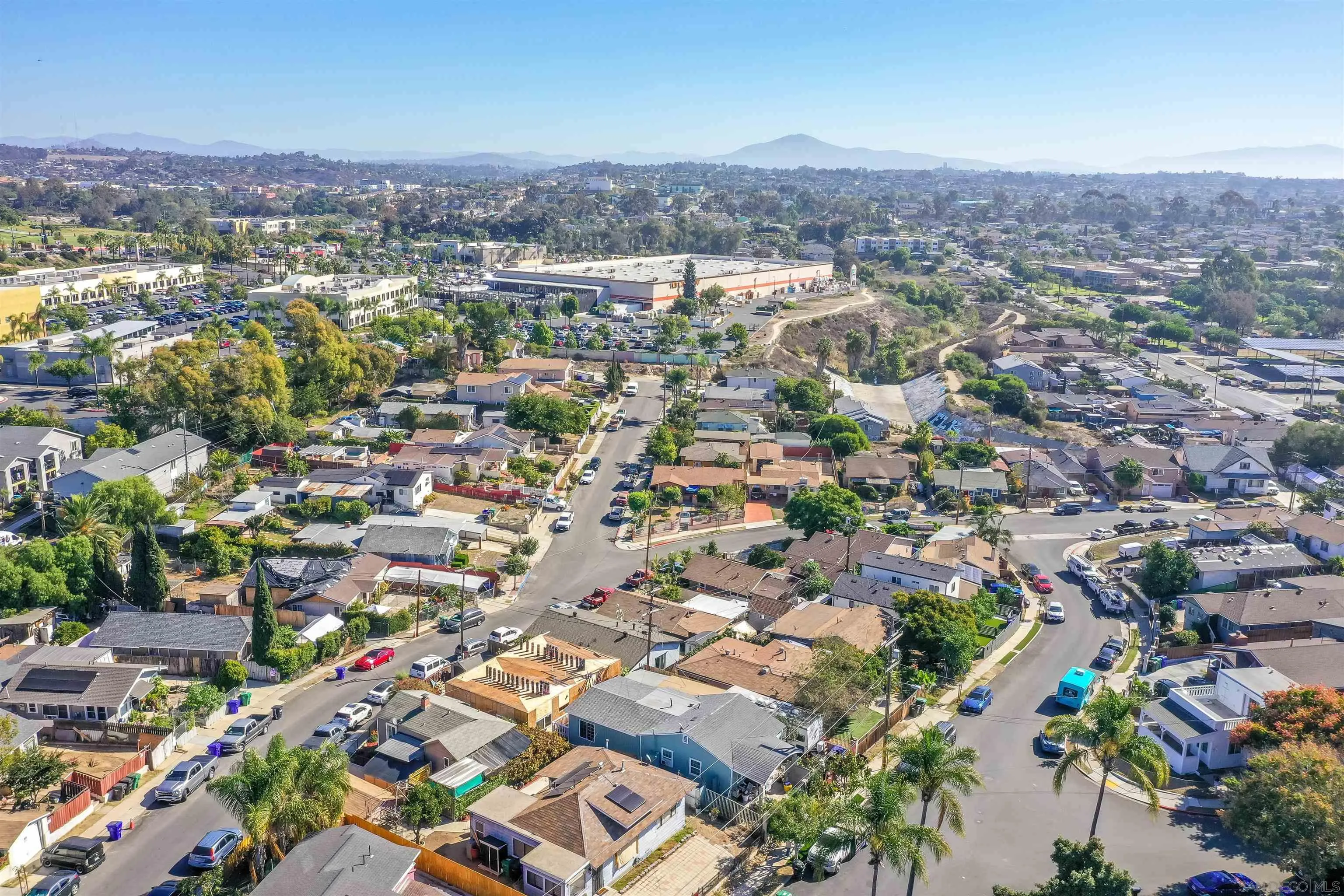 https://cdn.realtyfeed.com/cdn/127/250042658/ba3e04645a952c6b8e14961239c3b6ed.webp