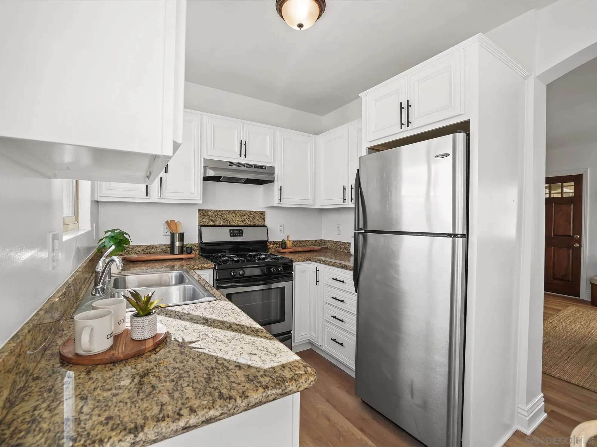 https://cdn.realtyfeed.com/cdn/127/250042661/c9df5720a2471d532a60df0a8c4b0cba.webp