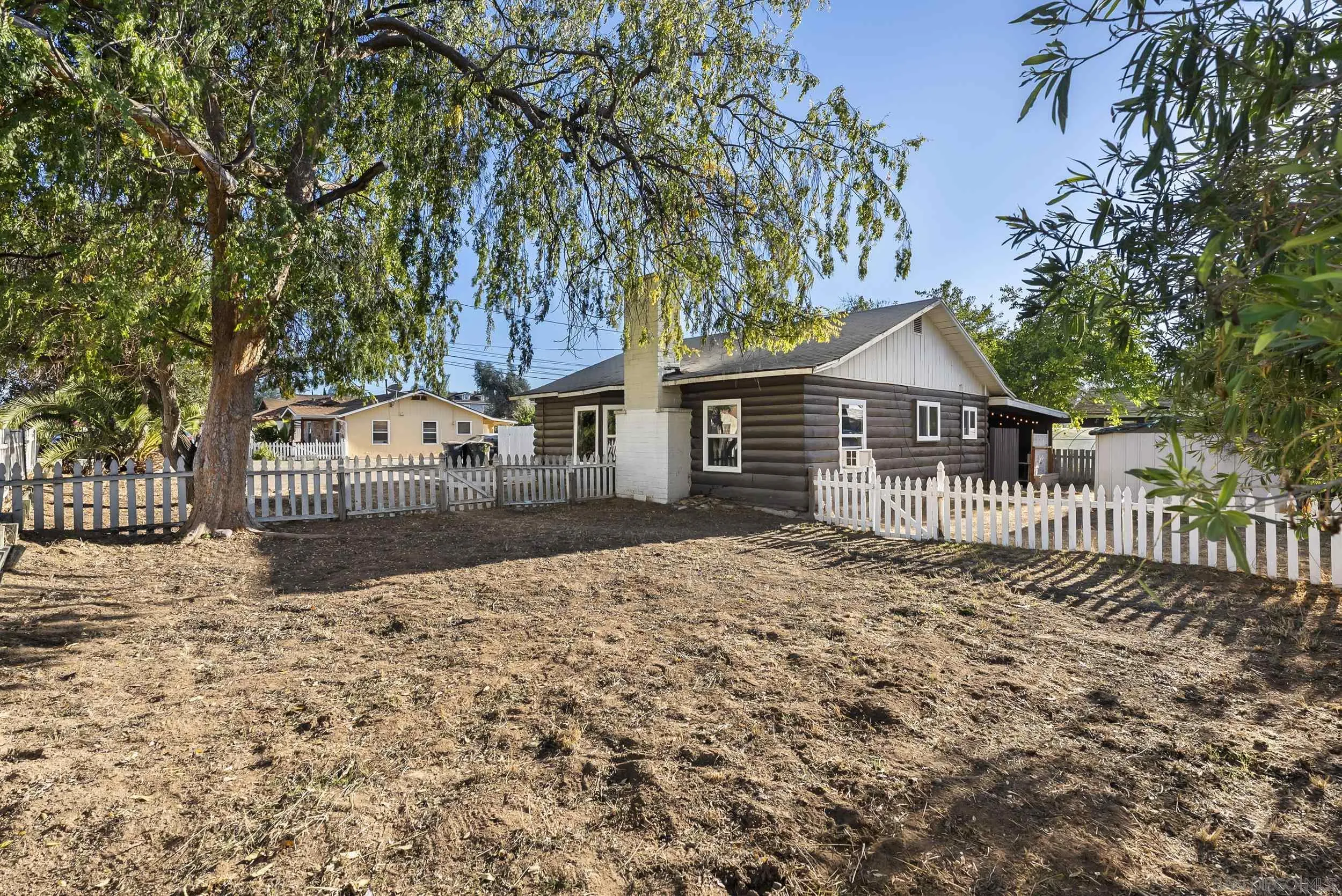 https://cdn.realtyfeed.com/cdn/127/250042668/1e3cb3221ff9525102b0d544f9b5dd70.webp