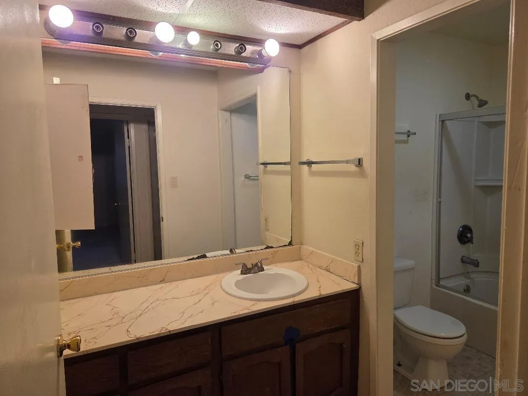 https://cdn.realtyfeed.com/cdn/127/250042669/97757e729e9de8b1cfc68d77ab91e9eb.webp