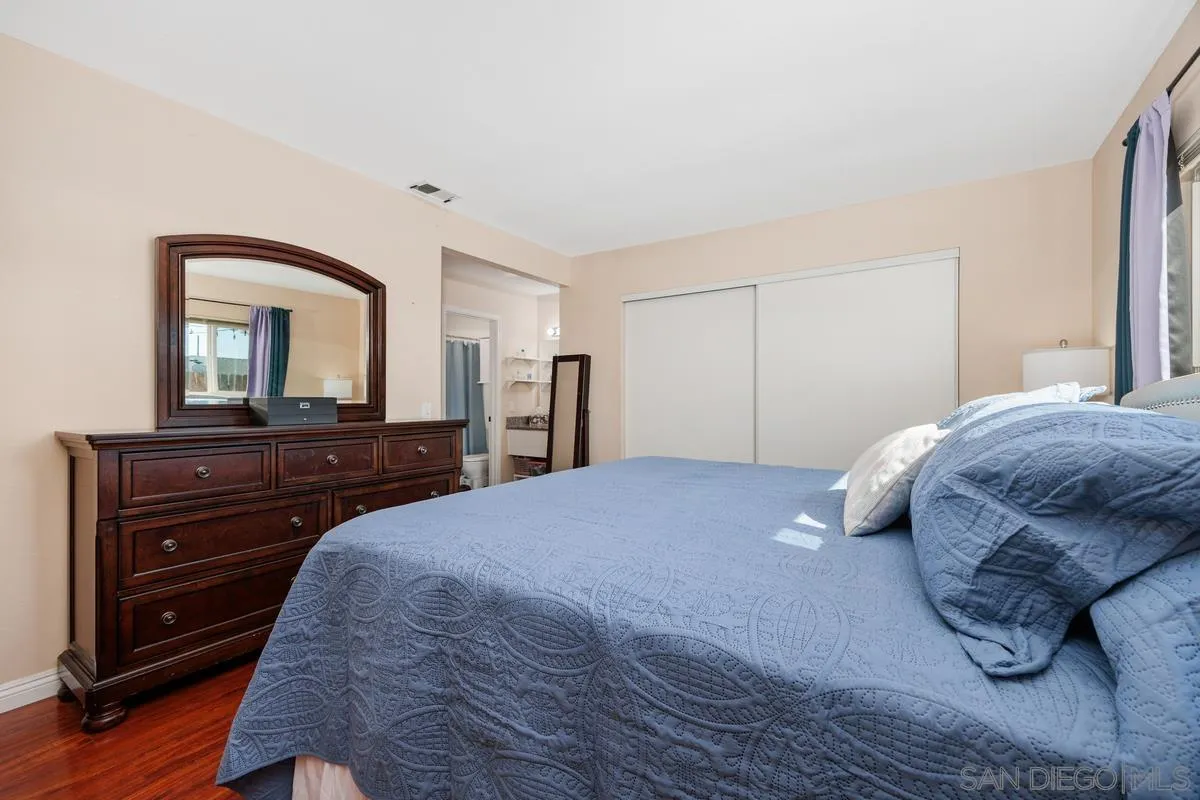 https://cdn.realtyfeed.com/cdn/127/250042673/b12bbfe8cf692c87160f73f4b4d1a991.webp