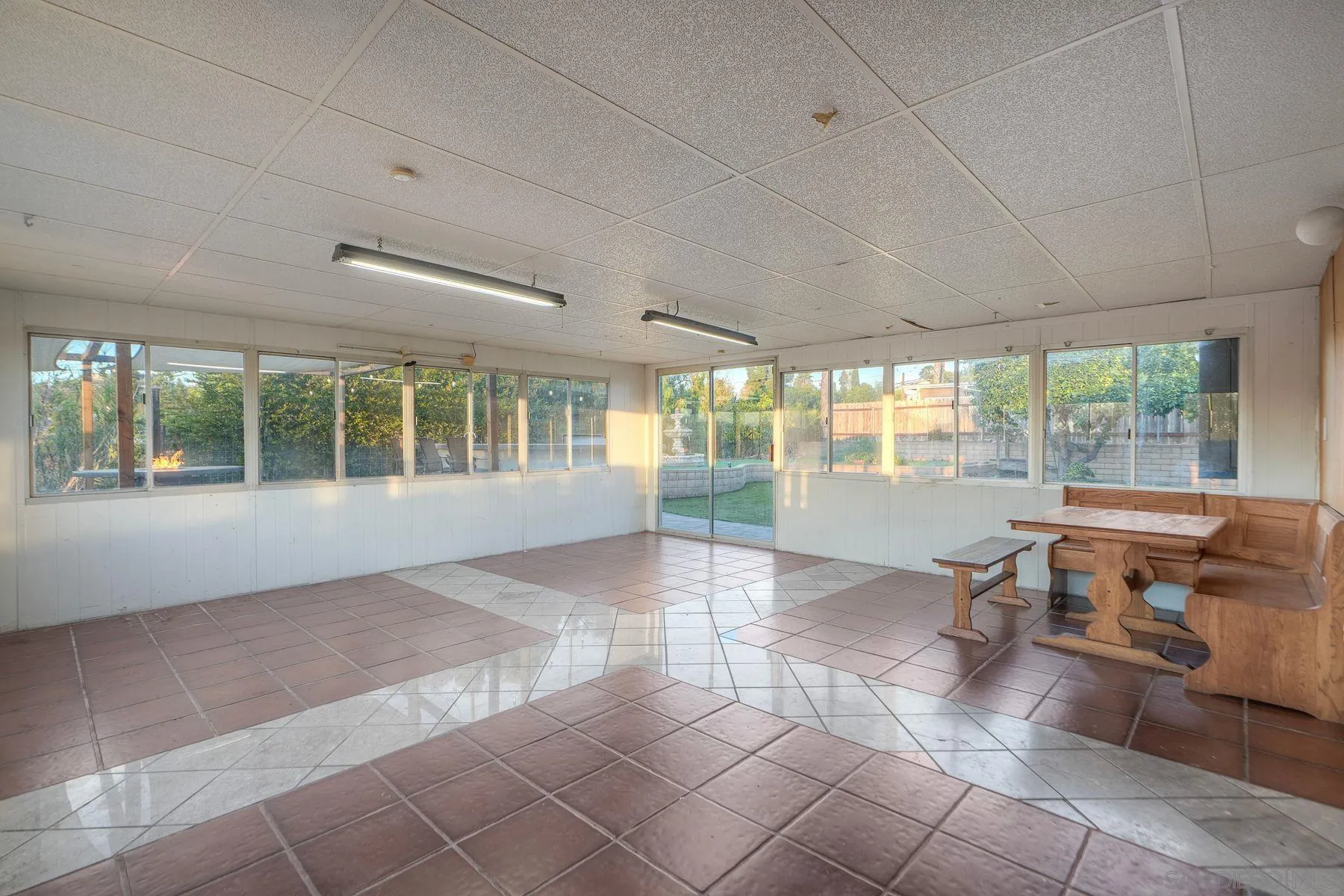 https://cdn.realtyfeed.com/cdn/127/250042674/ed4045d3aa59c872966c350a19fe5a1b.webp