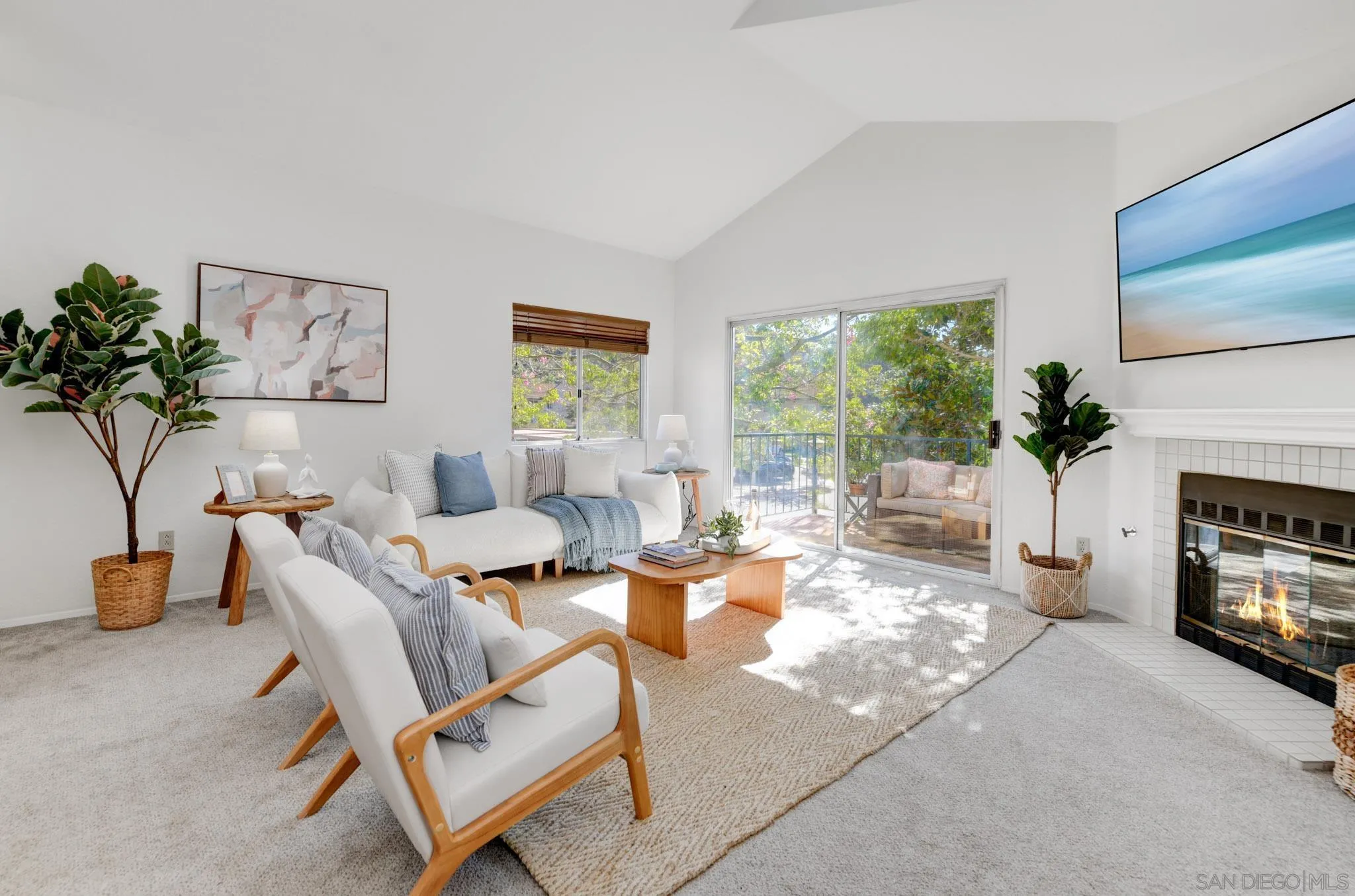 Photo #4: 250042677 Listing: Photo #4