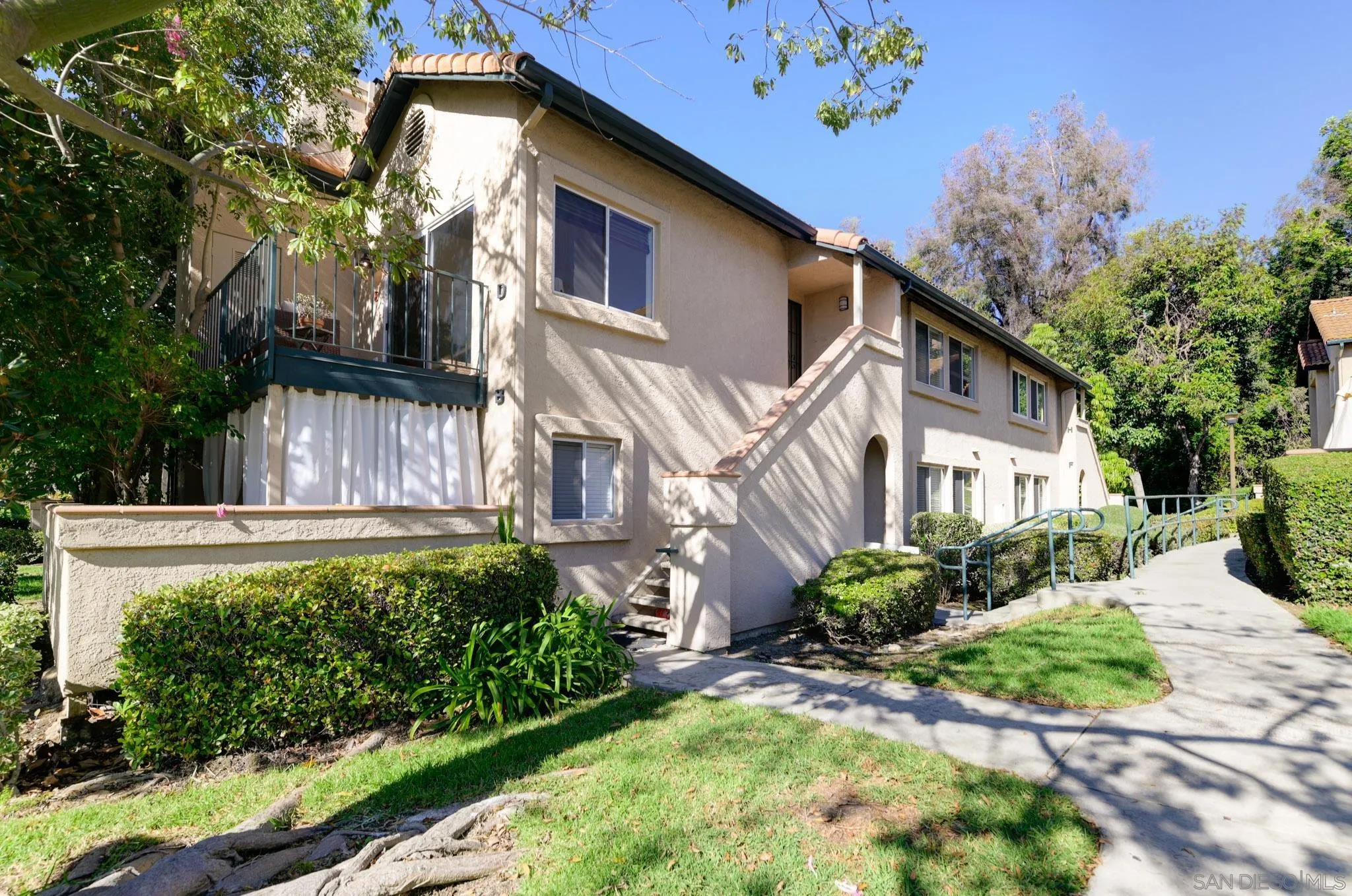 Photo #2: 250042677 Listing: Photo #2