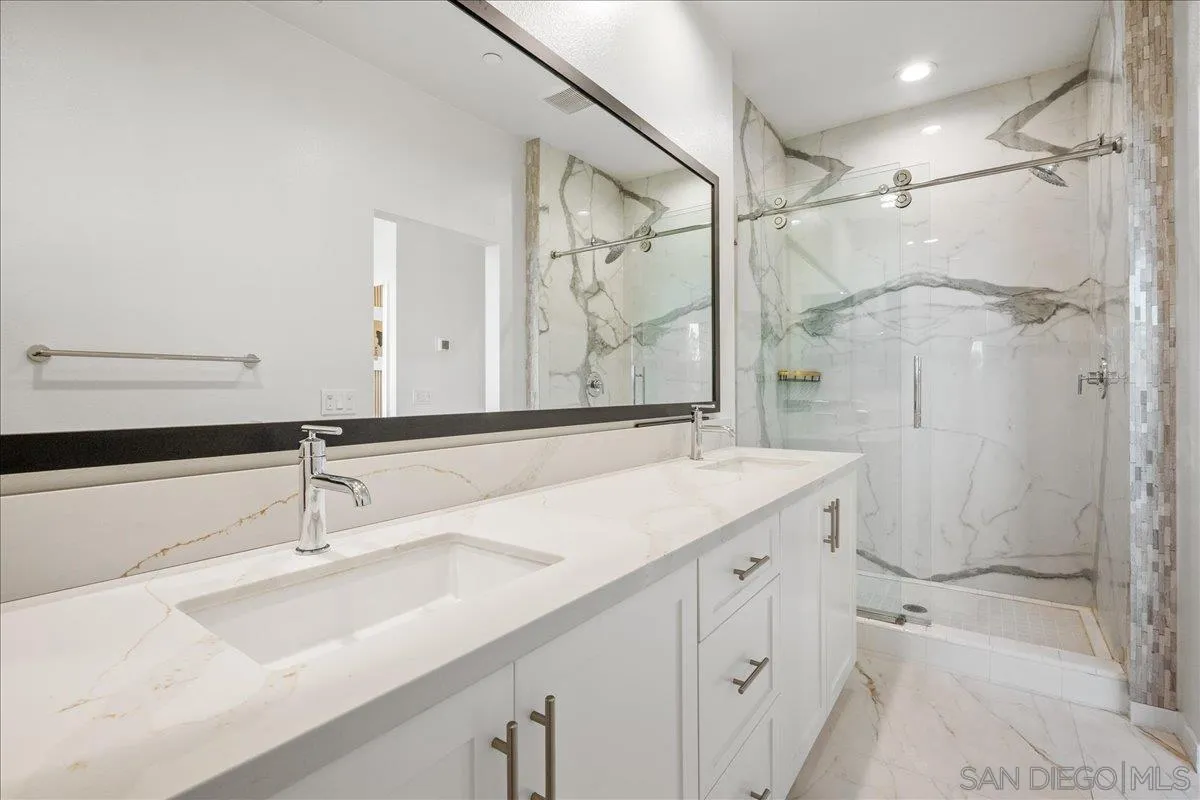 Photo #18: 250042679 Listing: Photo #18