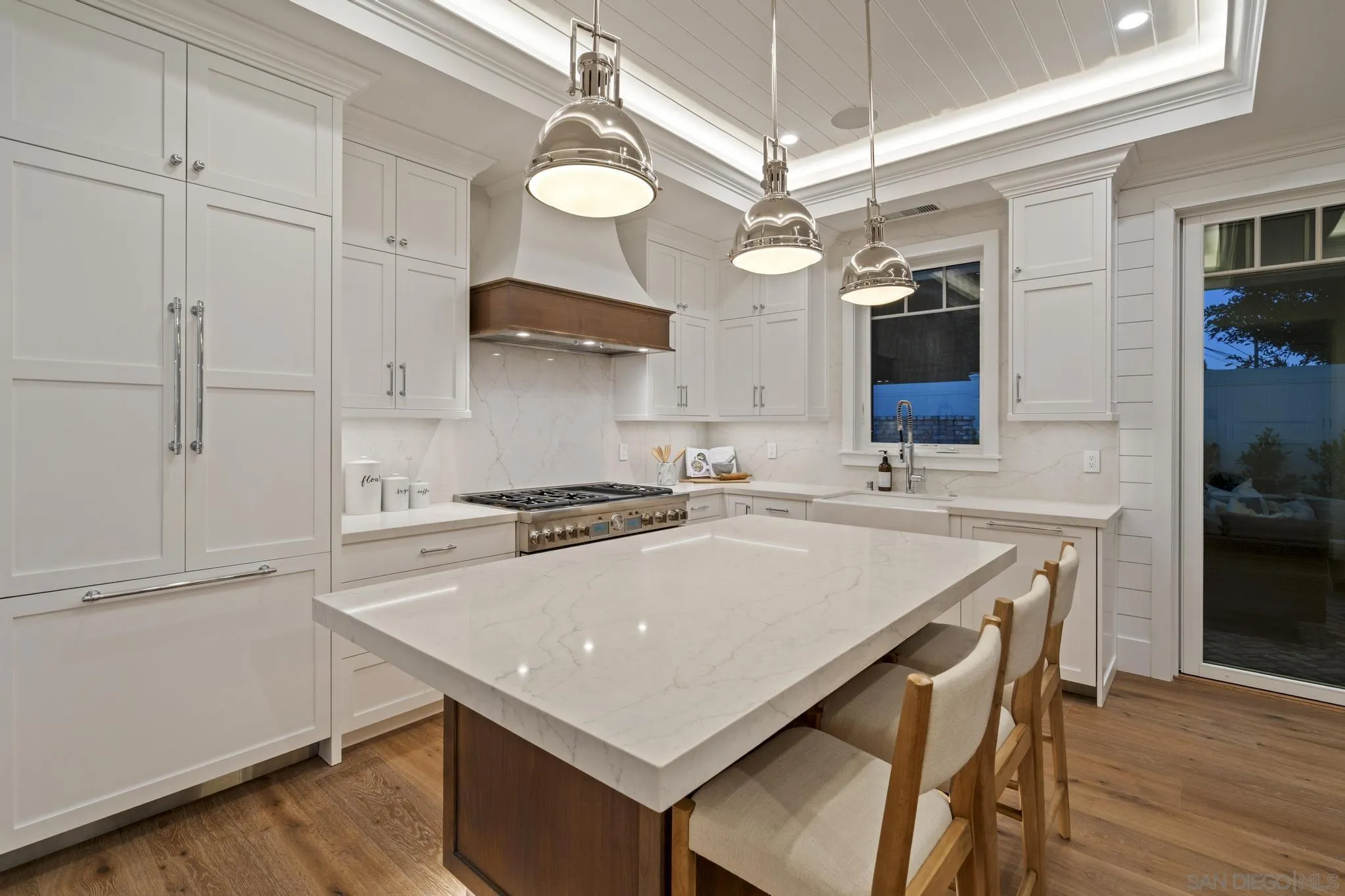 https://cdn.realtyfeed.com/cdn/127/250042690/2b56deb221a272f2711775541135f8dc.webp