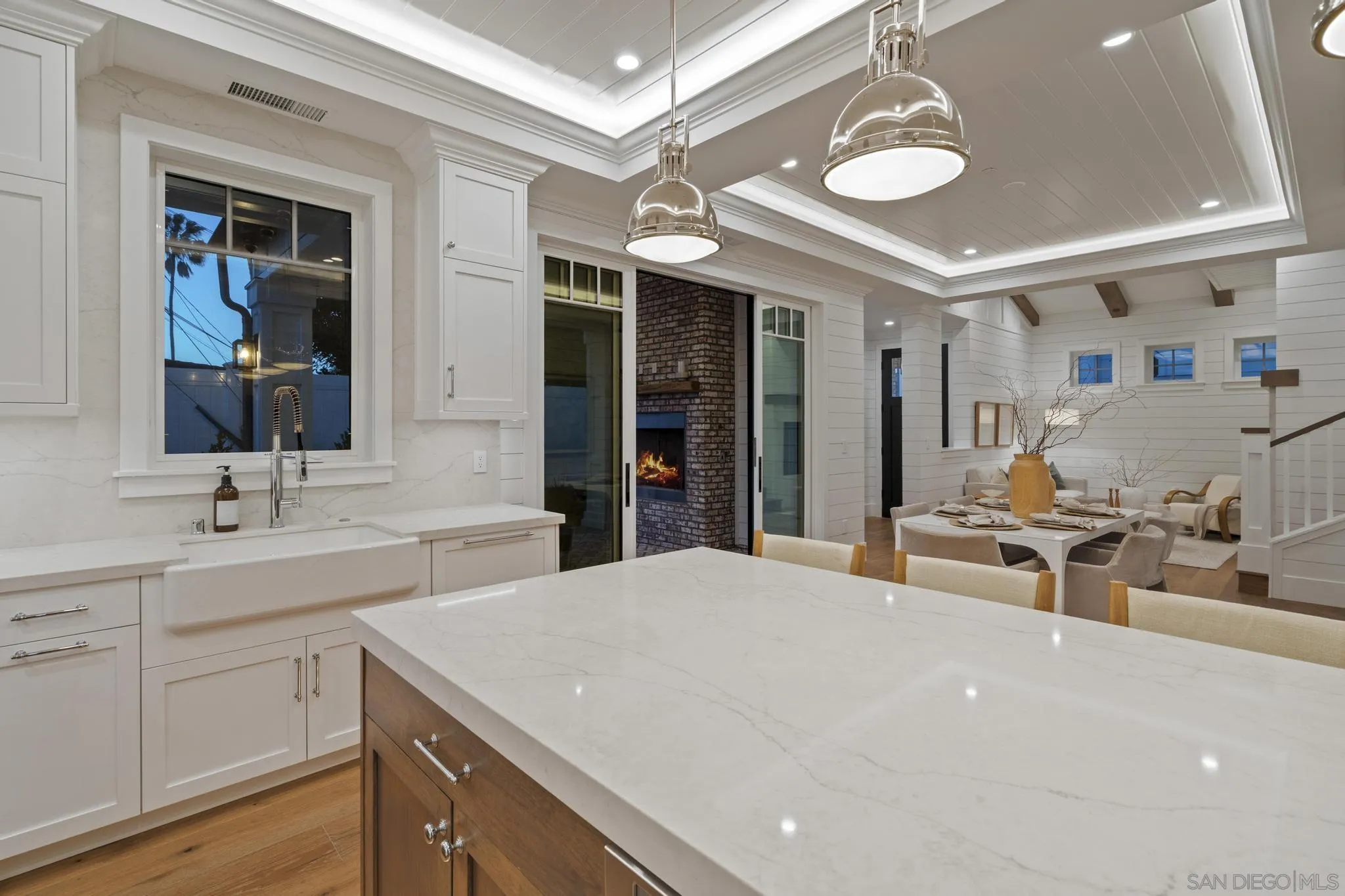 https://cdn.realtyfeed.com/cdn/127/250042690/8fb7193991813f3f2e08492821df0854.webp