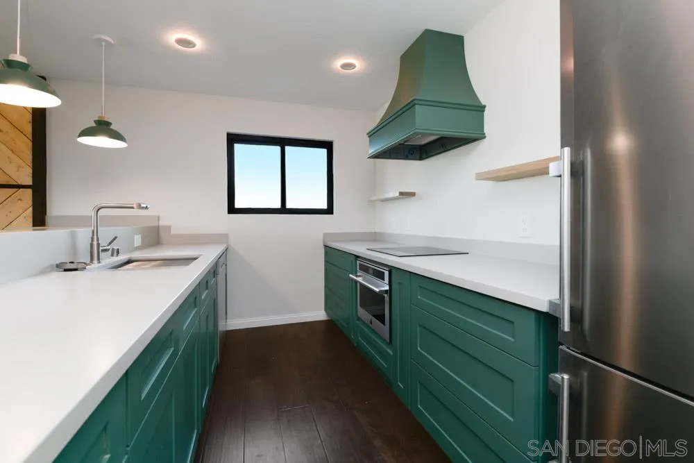 https://cdn.realtyfeed.com/cdn/127/250042694/c08585e1bc671bd378610dab62d349ce.webp