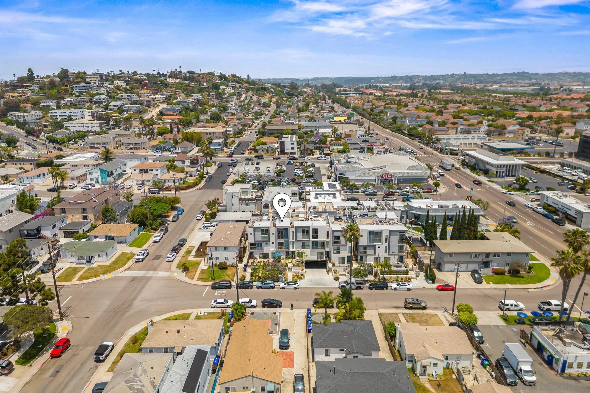 https://cdn.realtyfeed.com/cdn/127/250042697/e3f90acace19144c7045ddc093574743.webp