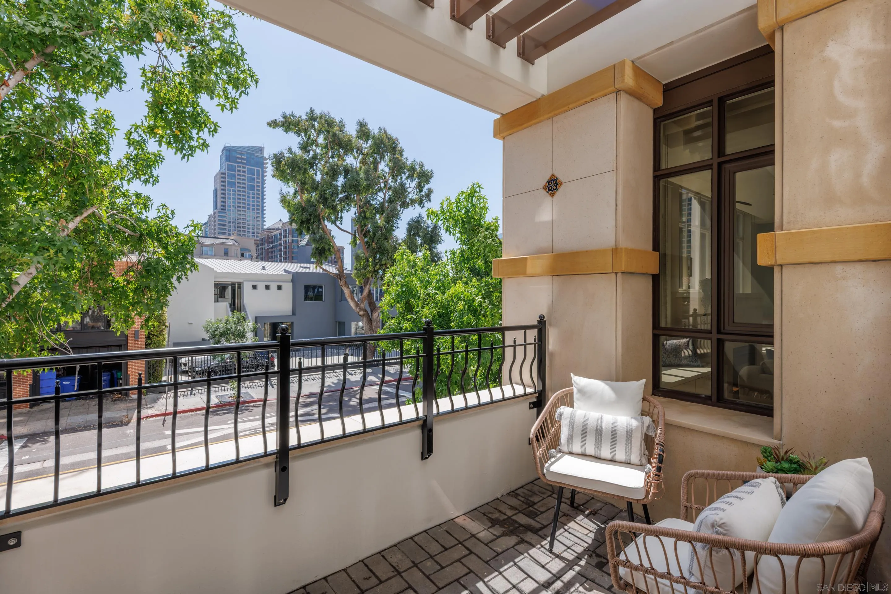 Photo #4: 250042717 Listing: Photo #4