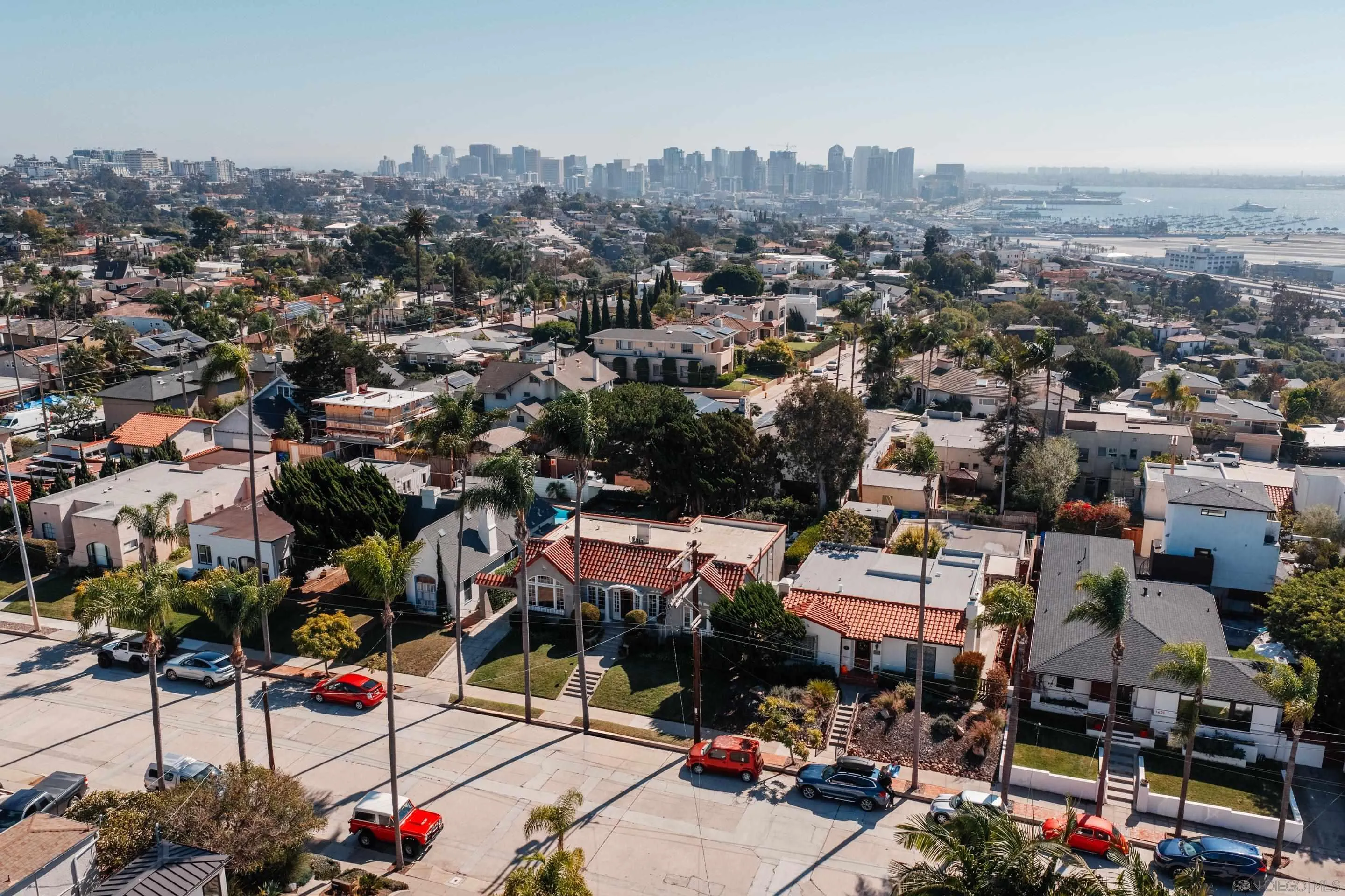 https://cdn.realtyfeed.com/cdn/127/250042722/0bdf85786684b0cc379e5526034c9ab5.webp