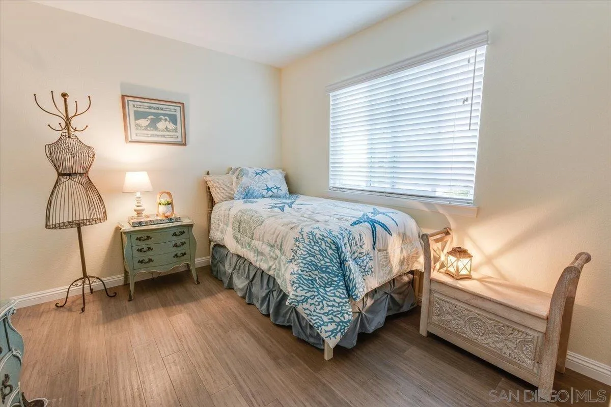 https://cdn.realtyfeed.com/cdn/127/250042725/52a2c6664943267285f1510d9dc1d7fd.webp