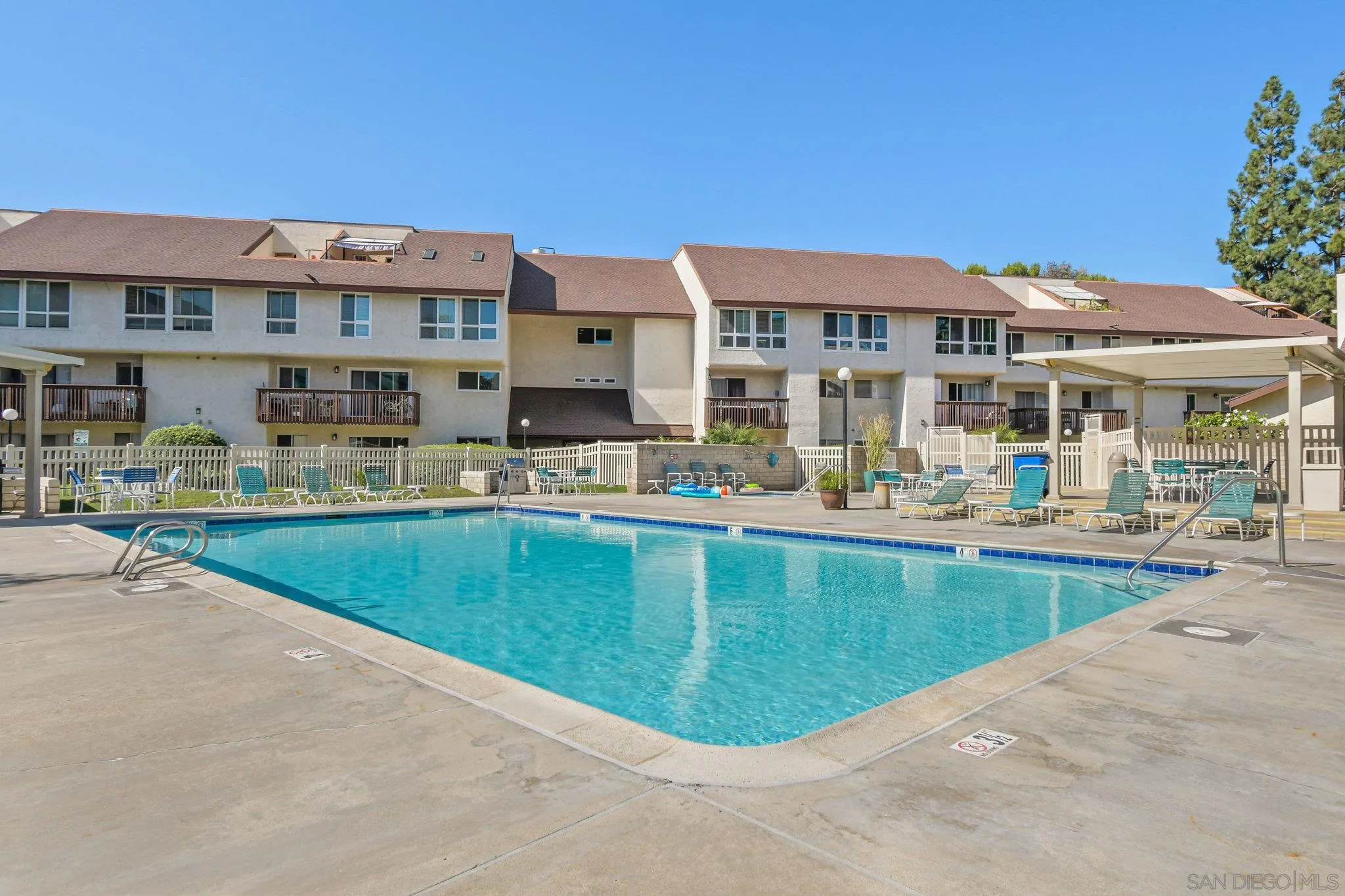 Photo #27: 250042736 Listing: Photo #27