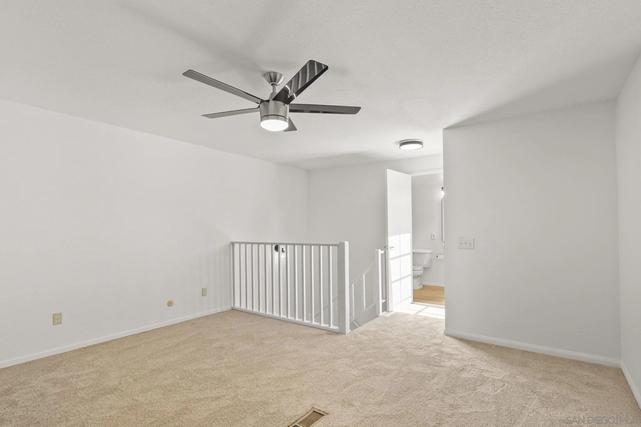 Photo #21: 250042736 Listing: Photo #21