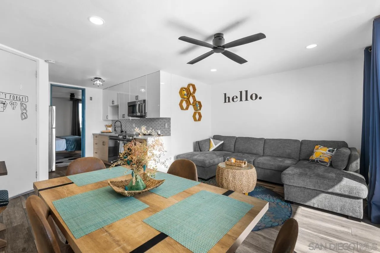 https://cdn.realtyfeed.com/cdn/127/250042741/b83378d738345112cf9e986619003802.webp