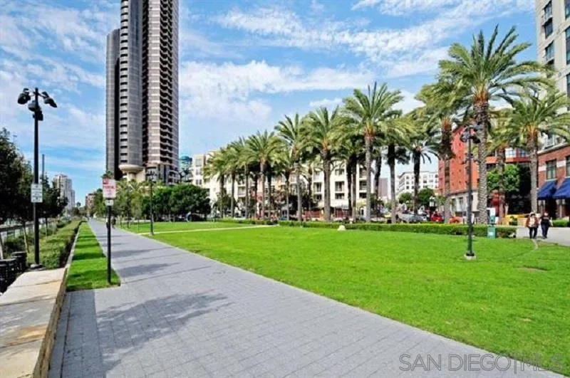 Photo #3: 250042752 Listing: Photo #3