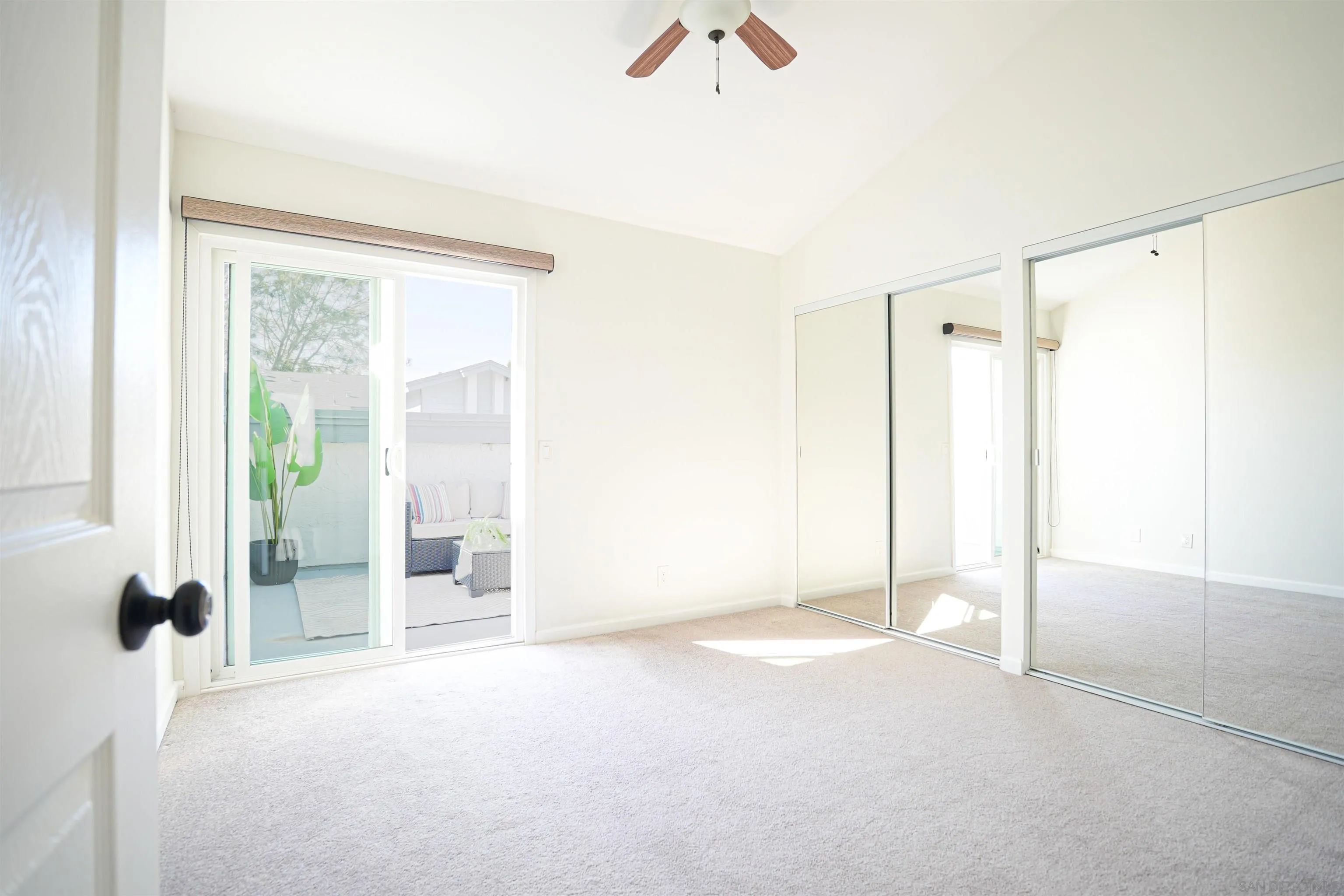 Photo #12: 250042763 Listing: Photo #12