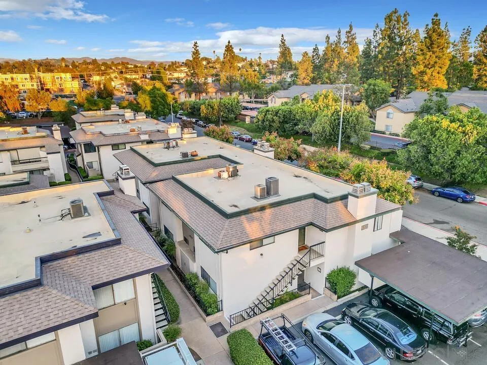 https://cdn.realtyfeed.com/cdn/127/250042765/d90985be9b865dac001e613a49aadd10.webp