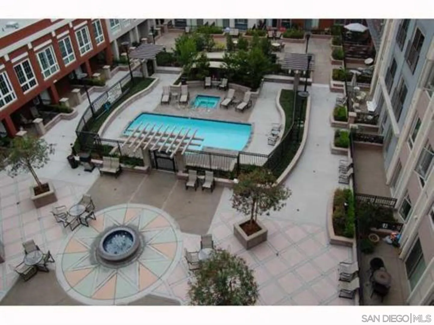 Photo #4: 250042783 Listing: Photo #4