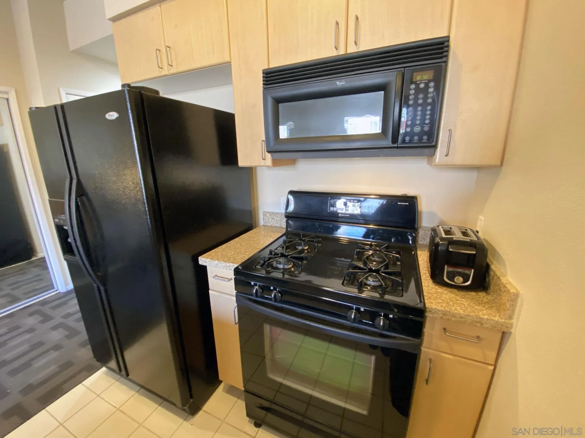 Photo #20: 250042783 Listing: Photo #20