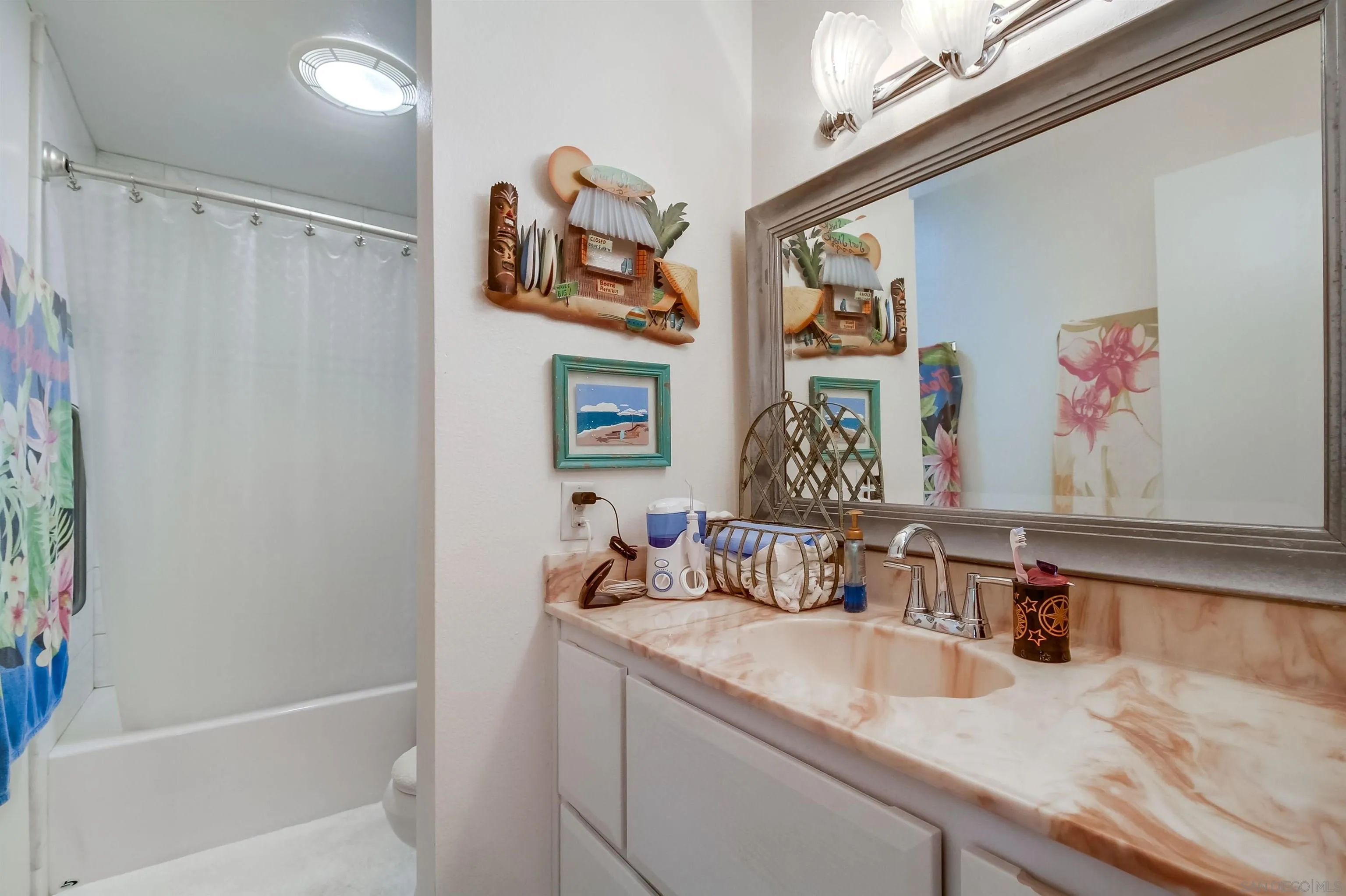Photo #17: 250042789 Listing: Photo #17