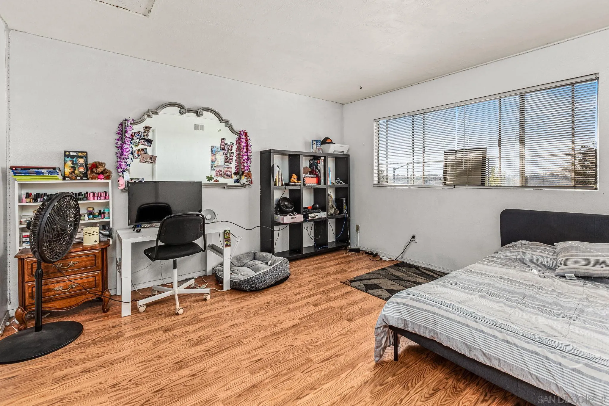 Photo #16: 250042791 Listing: Photo #16