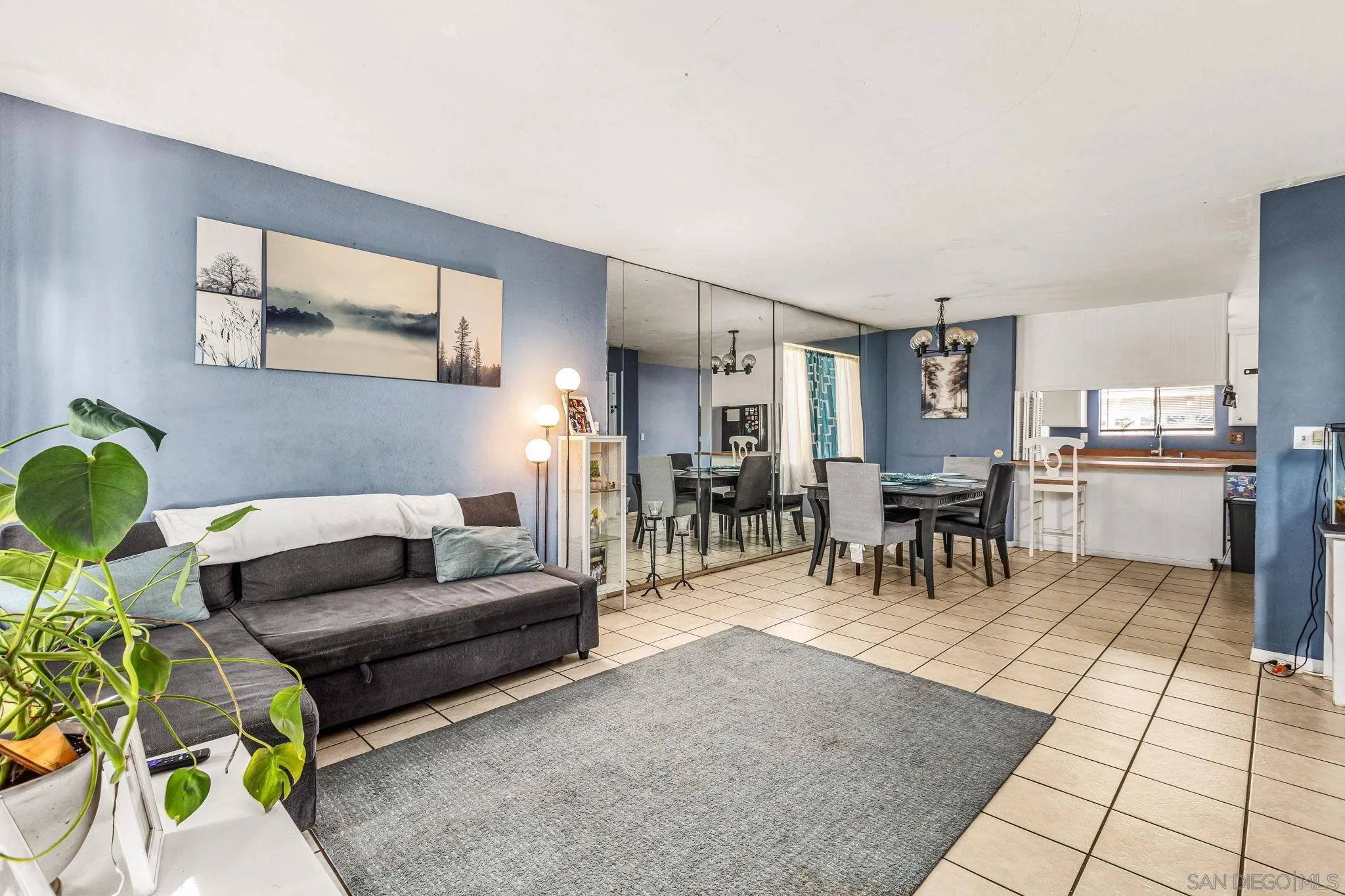 Photo #8: 250042791 Listing: Photo #8