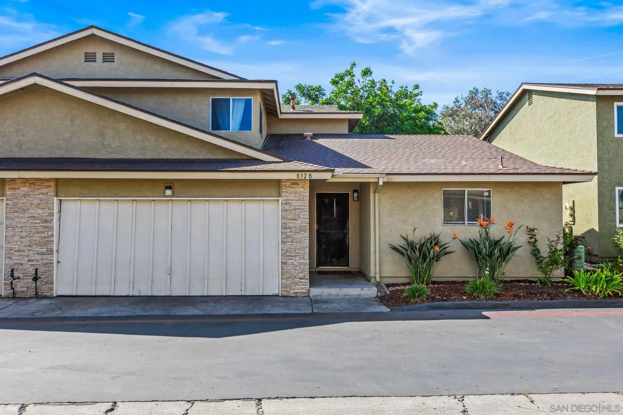 Photo #2: 250042791 Listing: Photo #2