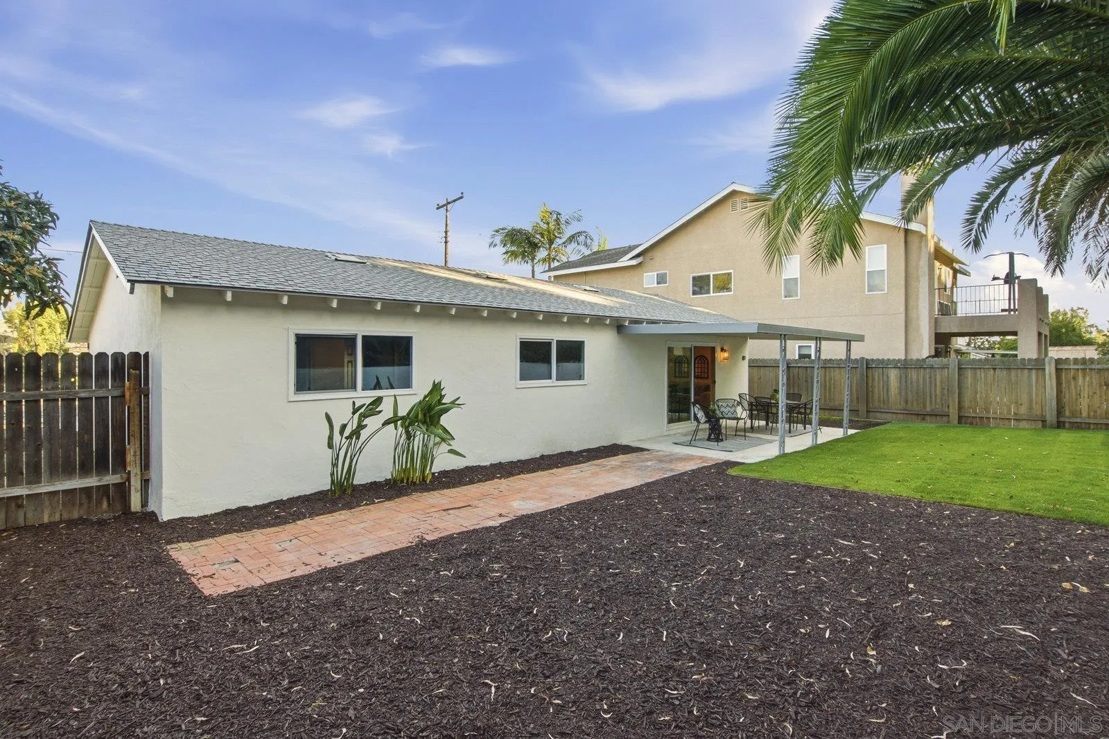 https://cdn.realtyfeed.com/cdn/127/250042793/057274a142661a52df07bd1b683fe2c9.webp