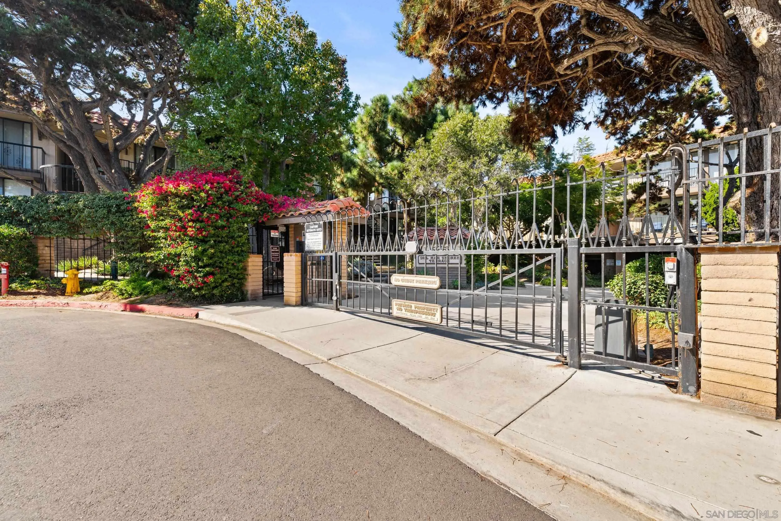 Photo #22: 250042794 Listing: Photo #22