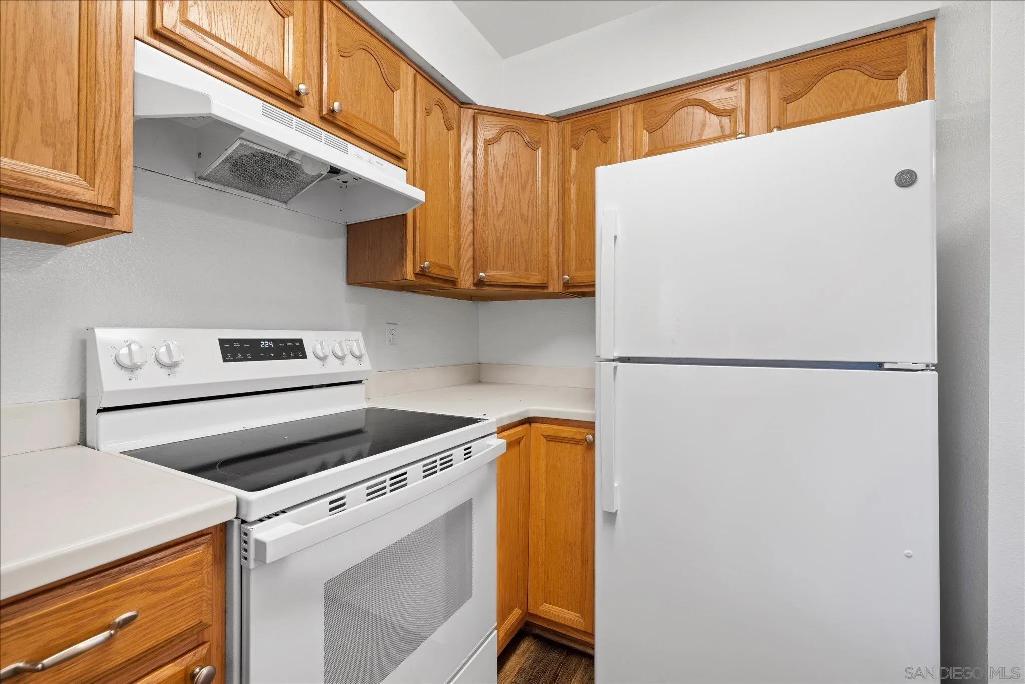 Photo #7: 250042798 Listing: Photo #7