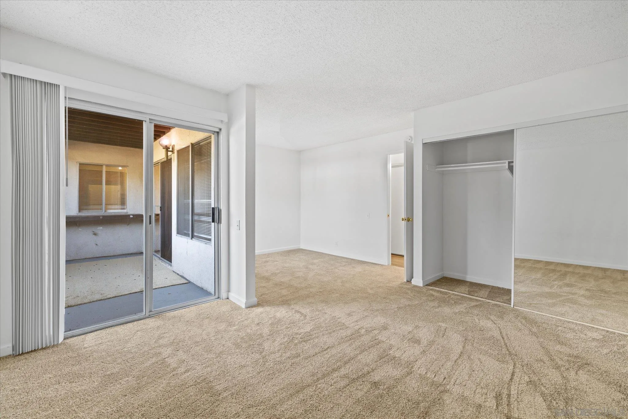 Photo #11: 250042798 Listing: Photo #11