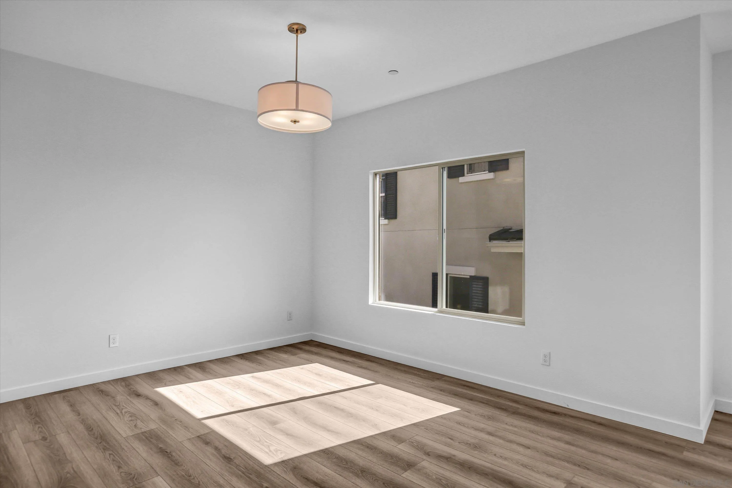 Photo #21: 250042801 Listing: Photo #21