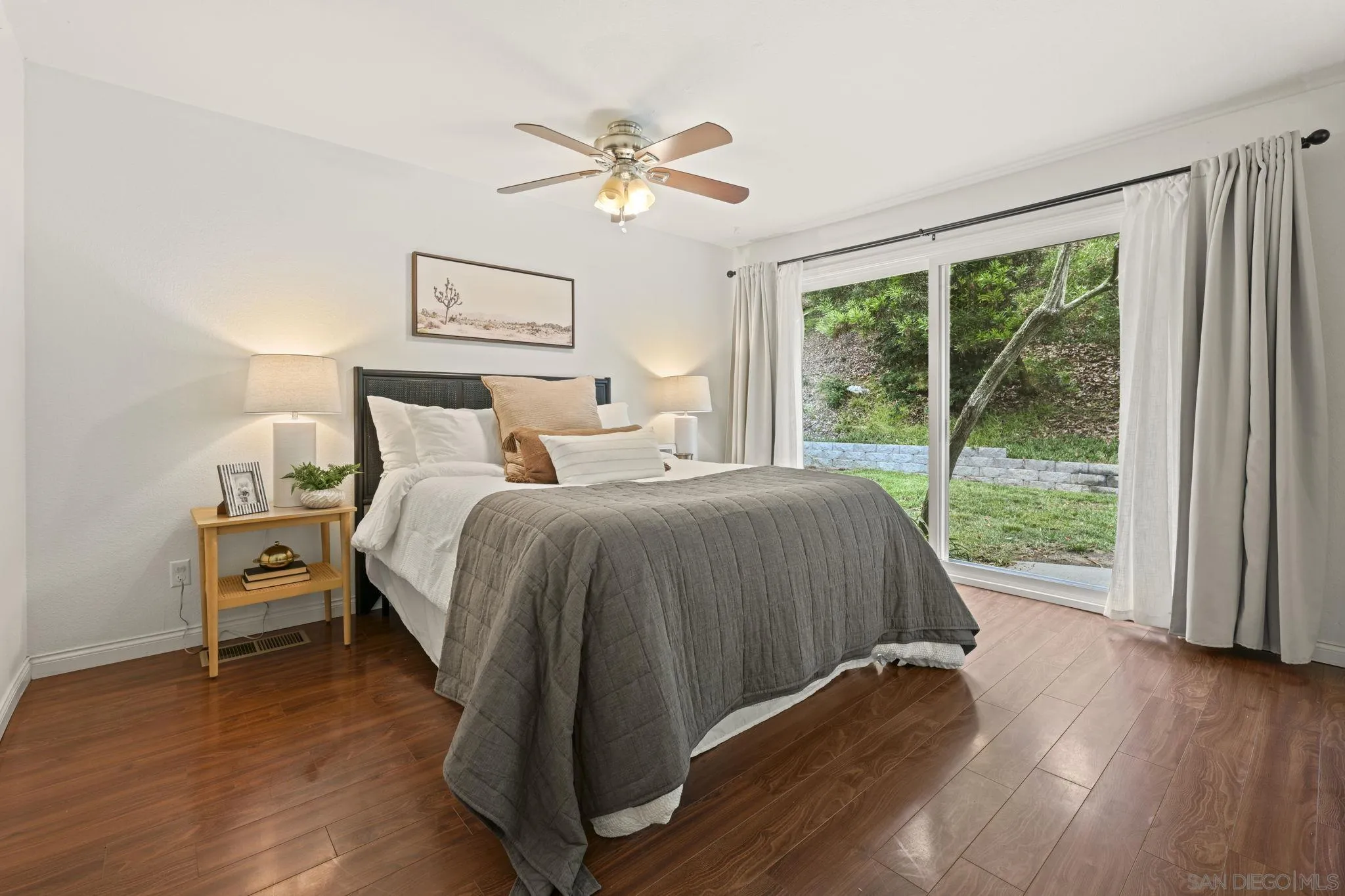 Photo #15: 250042802 Listing: Photo #15