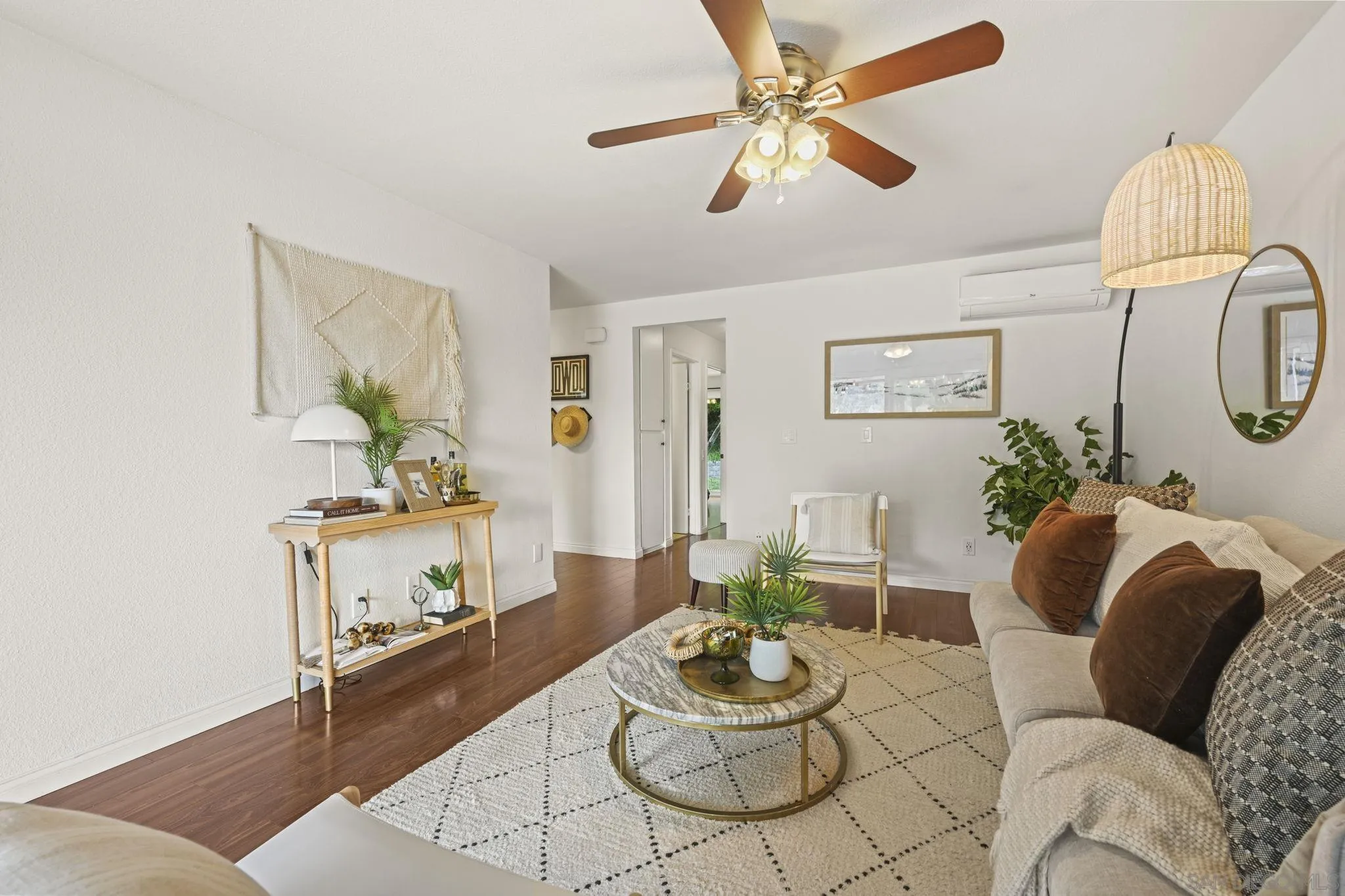 Photo #6: 250042802 Listing: Photo #6