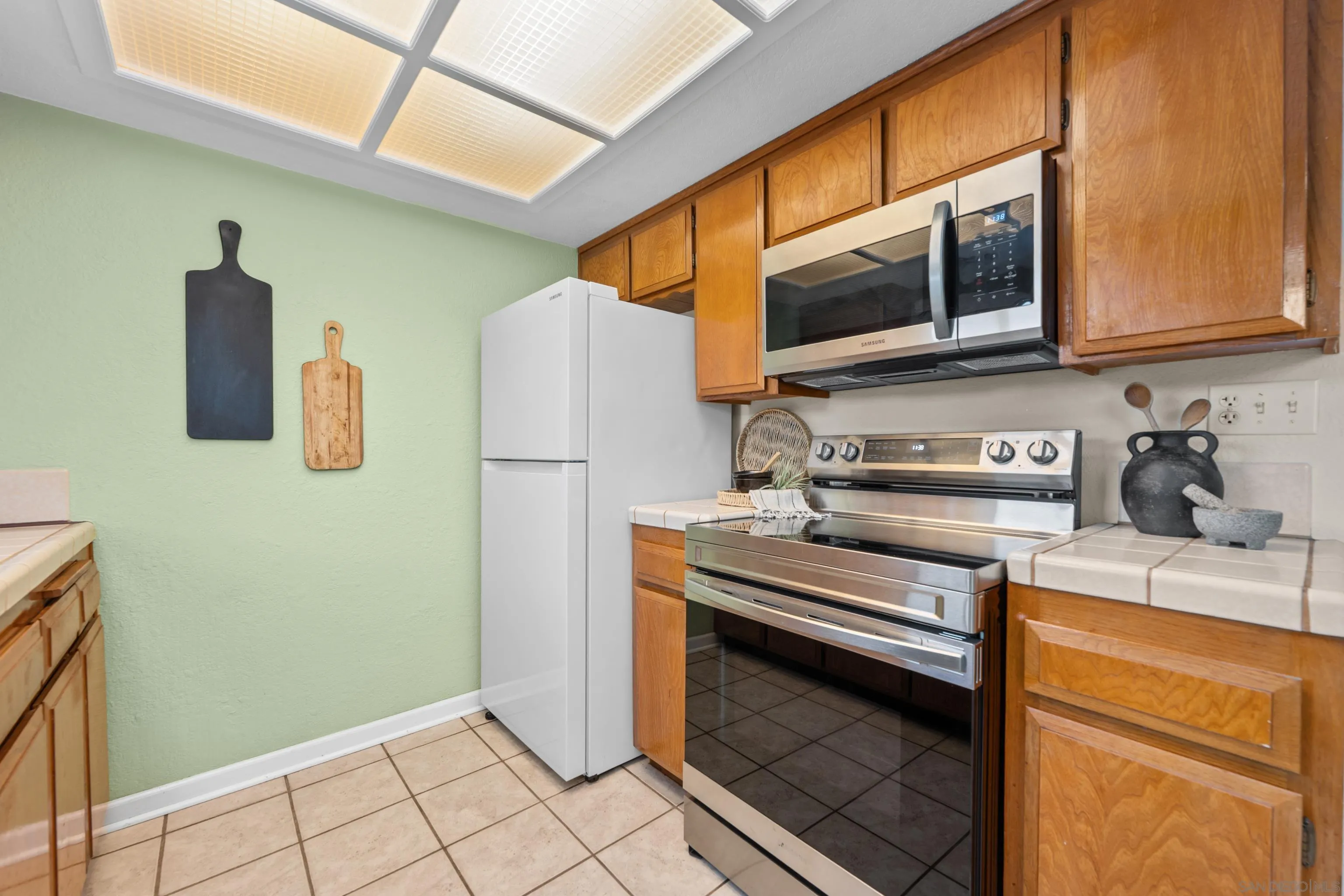 Photo #8: 250042804 Listing: Photo #8