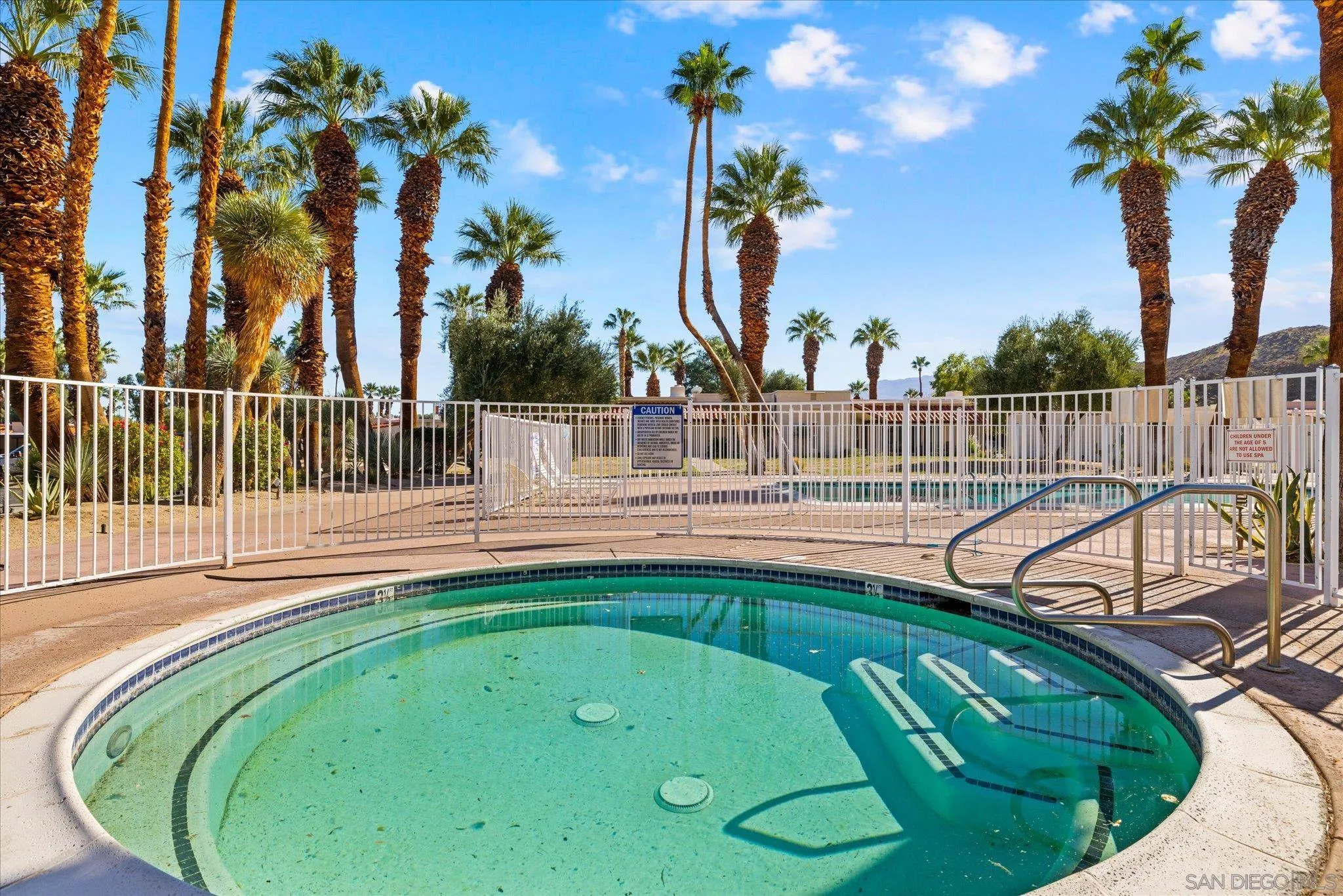 Photo #33: 250042809 Listing: Photo #33