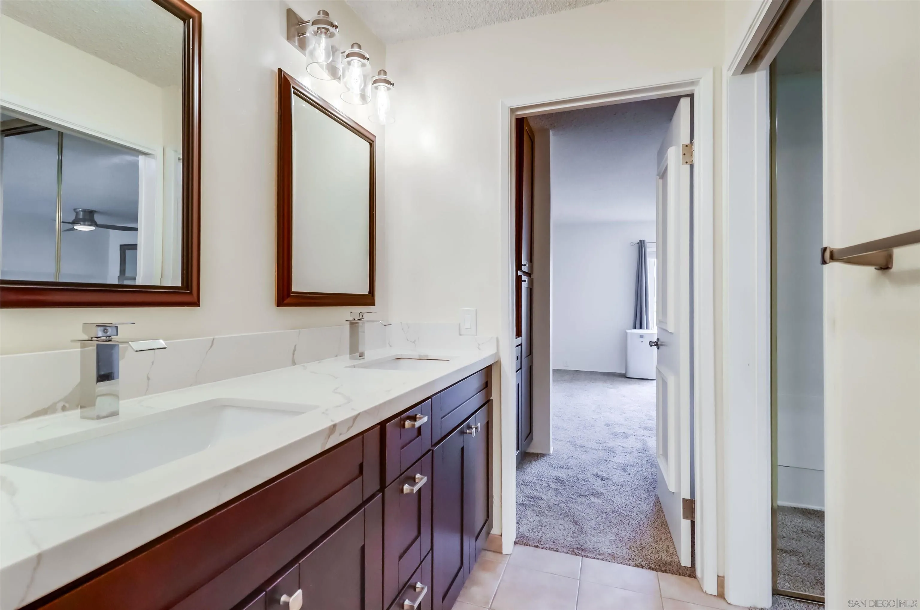 Photo #14: 250042810 Listing: Photo #14