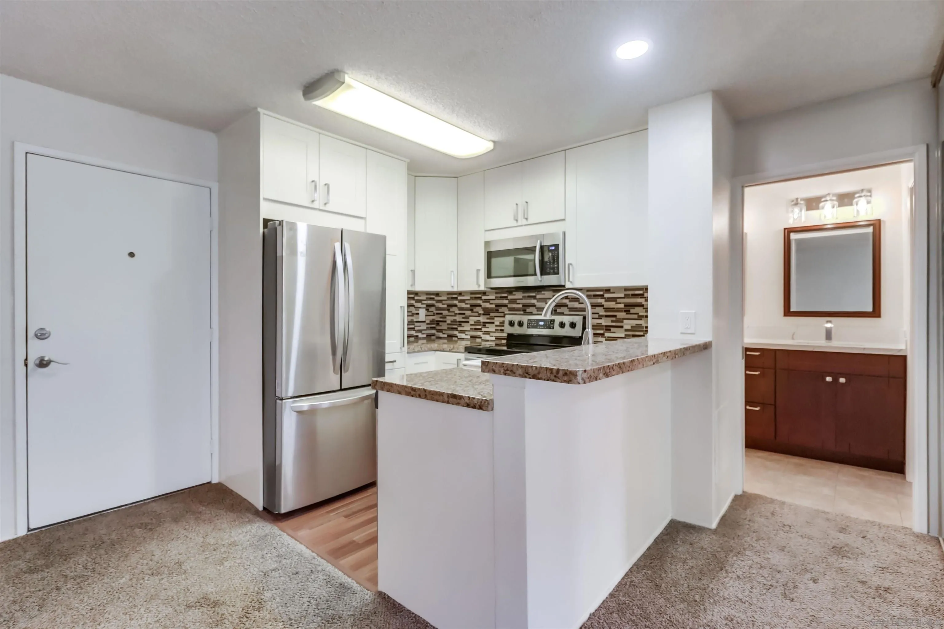 Photo #3: 250042810 Listing: Photo #3