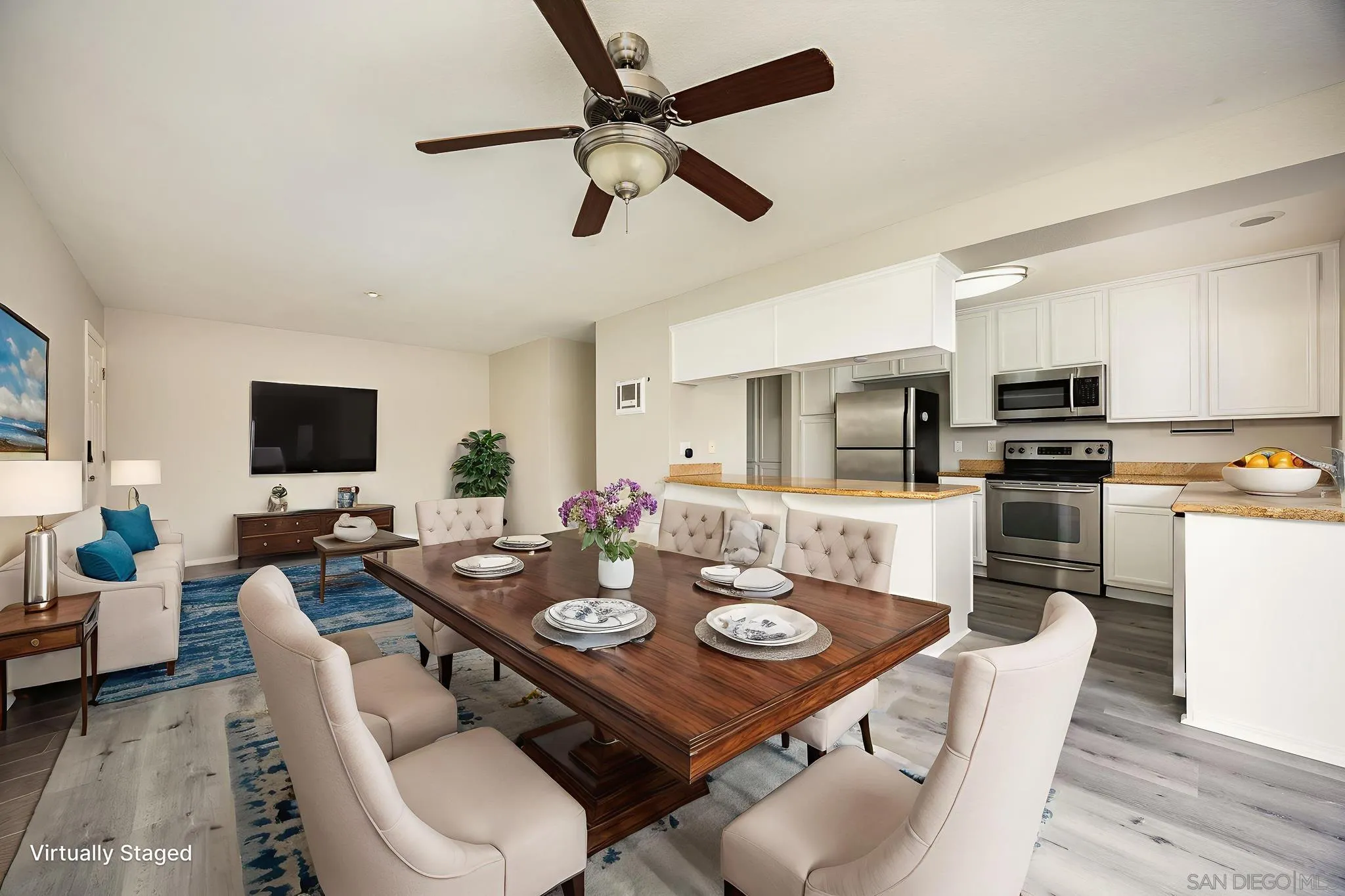 Photo #2: 250042813 Listing: Photo #2