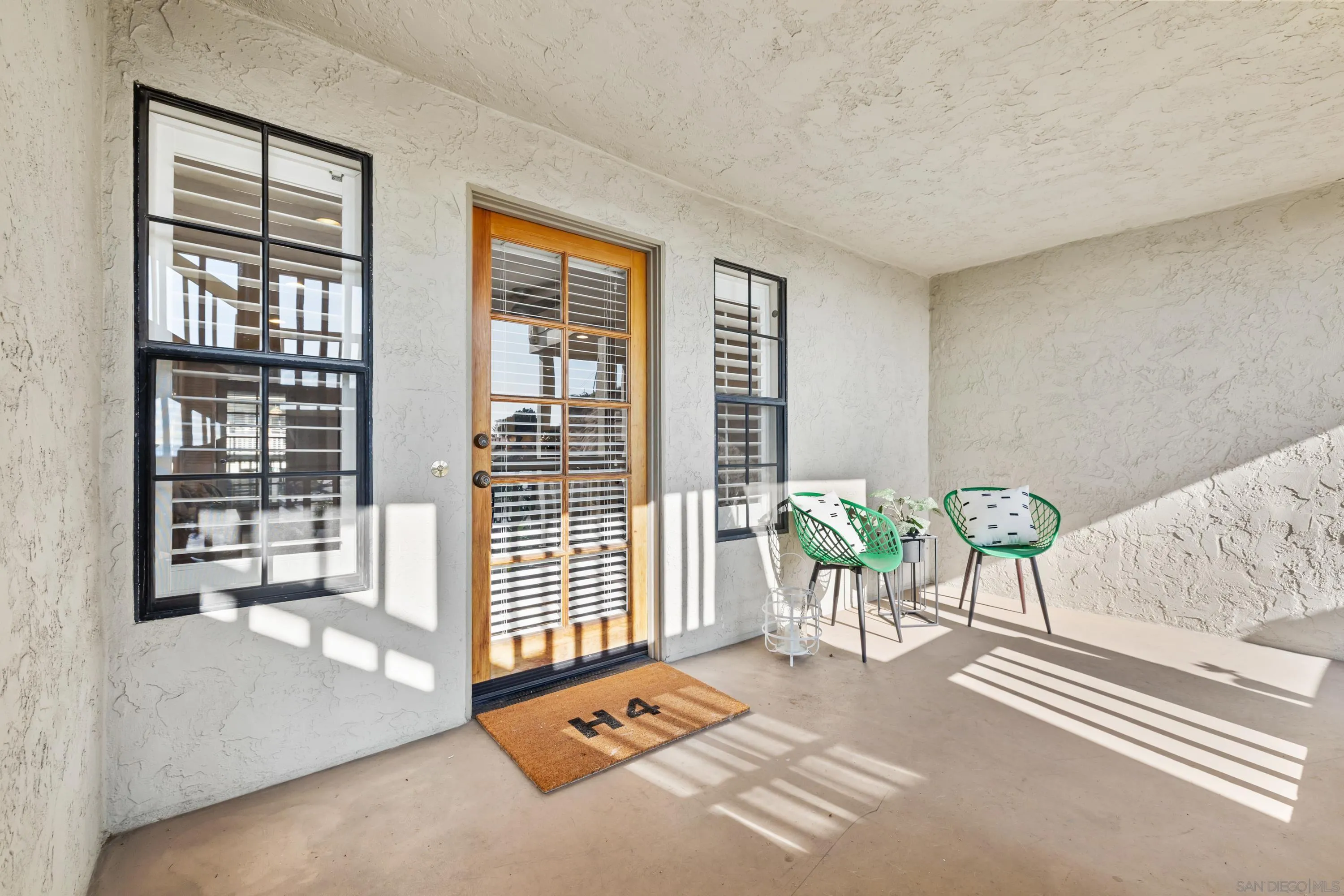 Photo #3: 250042830 Listing: Photo #3