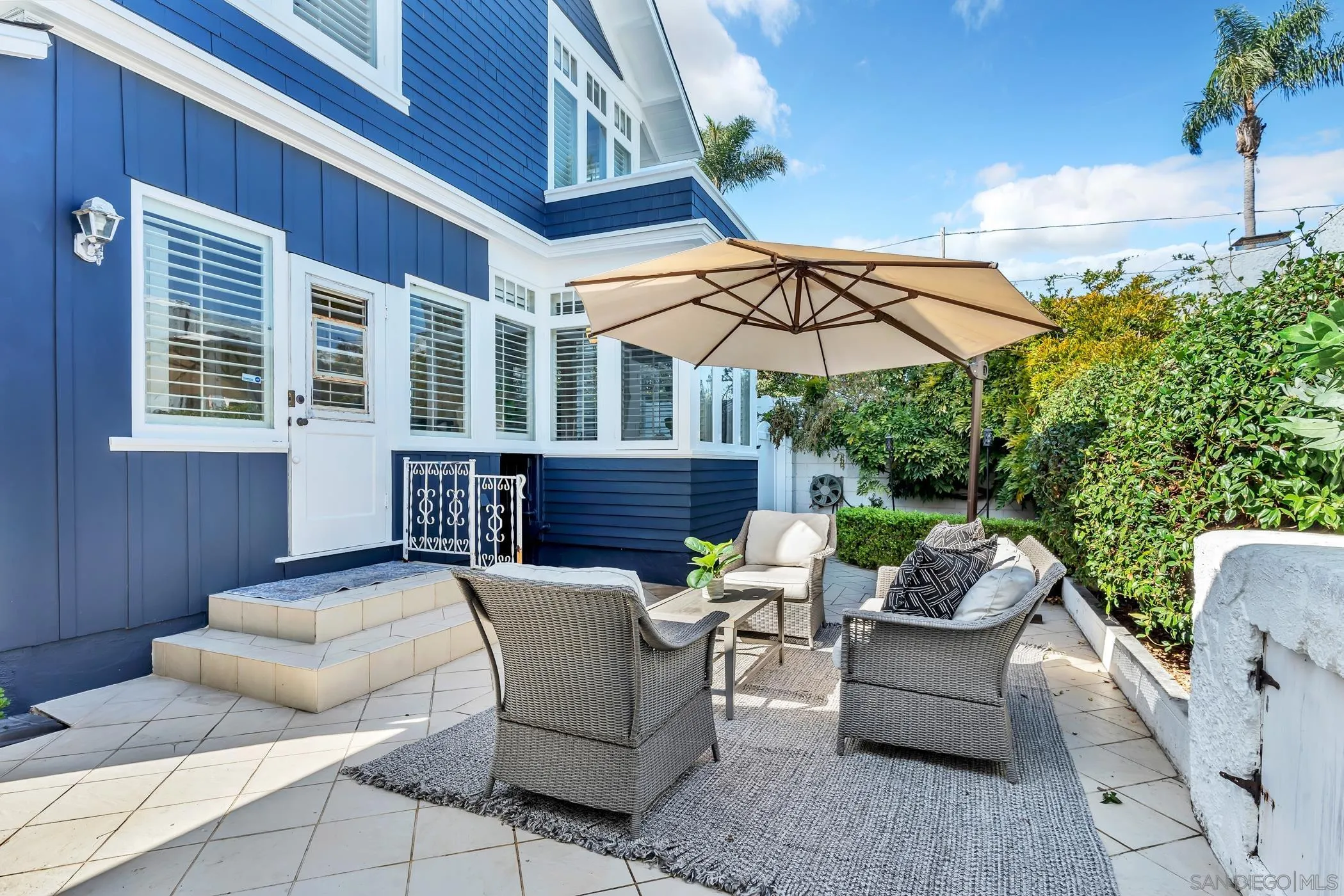 https://cdn.realtyfeed.com/cdn/127/250042832/6fc7217d22f9f1ad353cc9949ebba504.webp