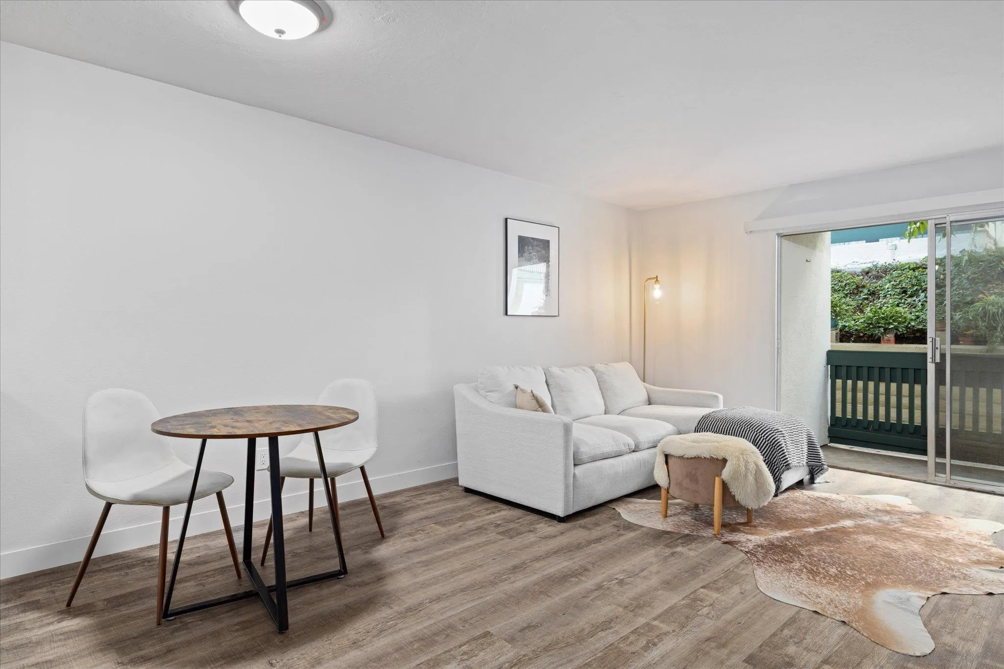 Photo #8: 250042850 Listing: Photo #8