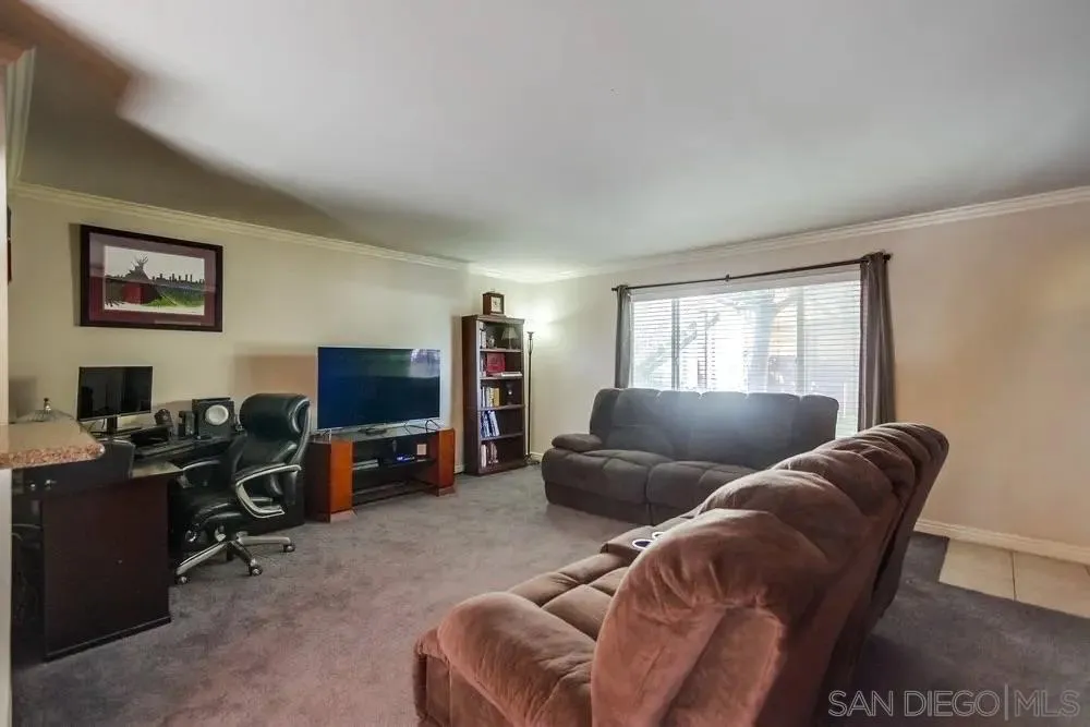 Photo #2: 250042851 Listing: Photo #2