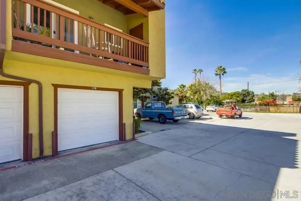 Photo #9: 250042851 Listing: Photo #9