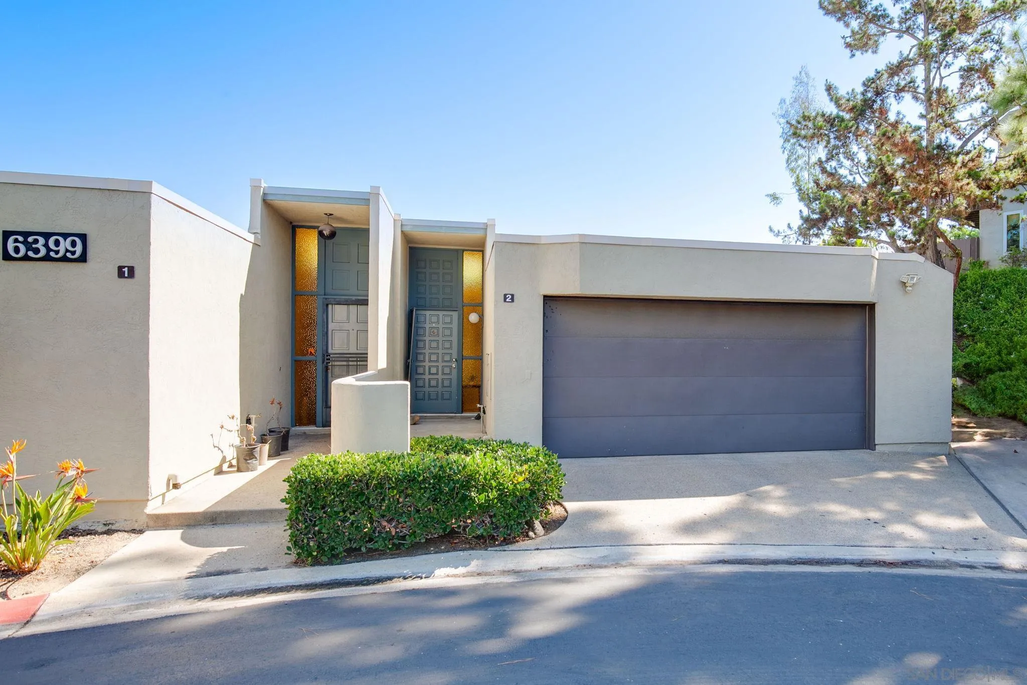 Photo #2: 250042862 Listing: Photo #2