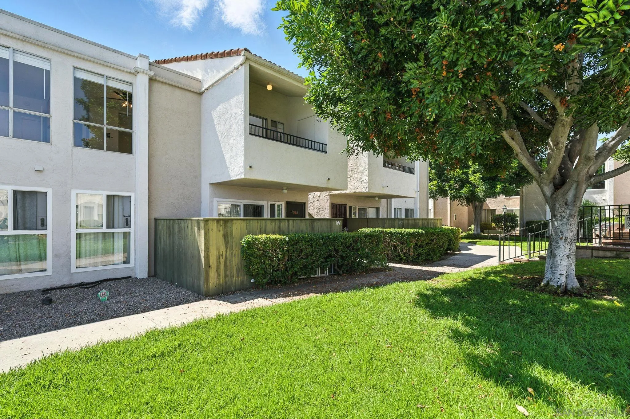 Photo #24: 250042866 Listing: Photo #24