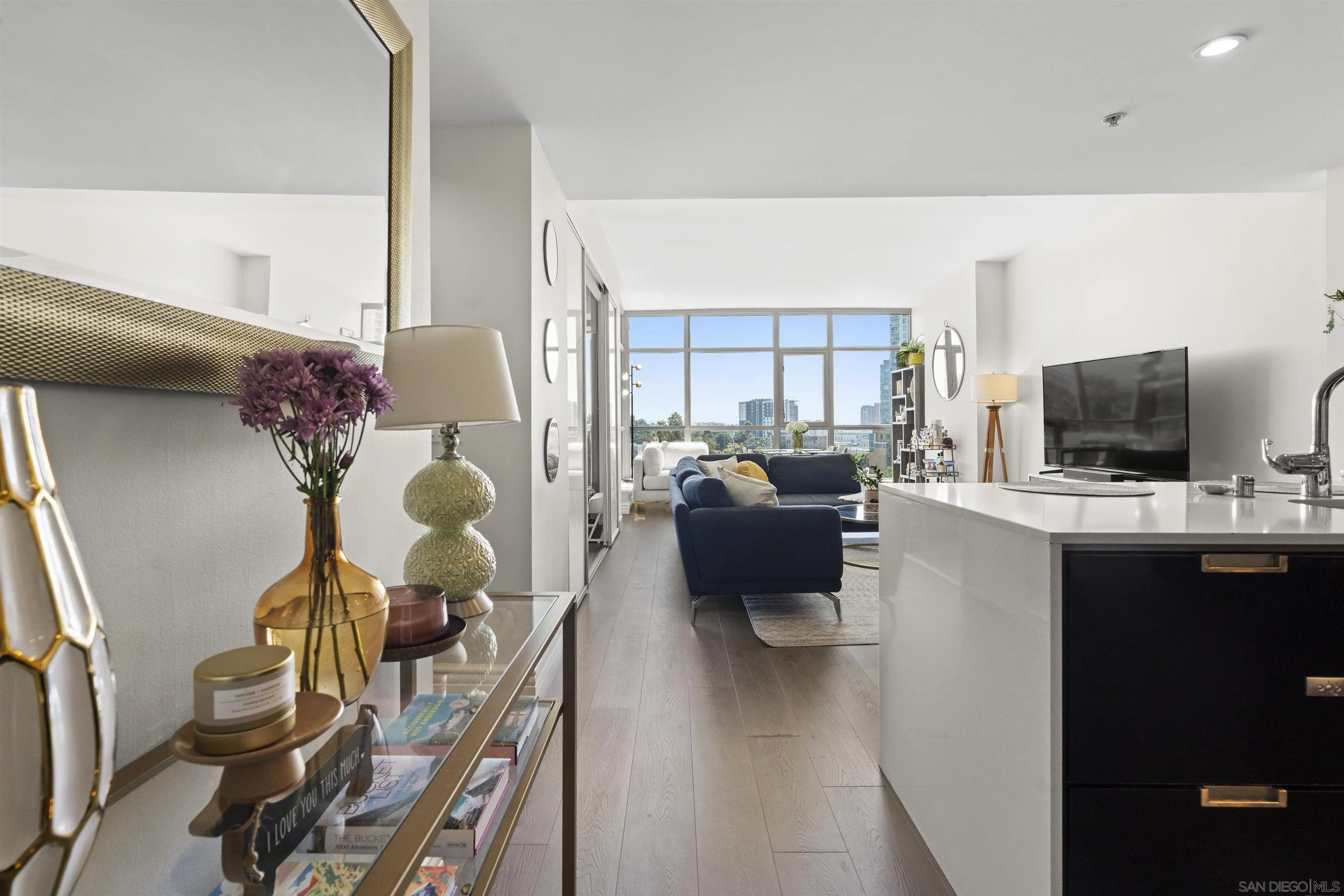 Photo #8: 250042869 Listing: Photo #8